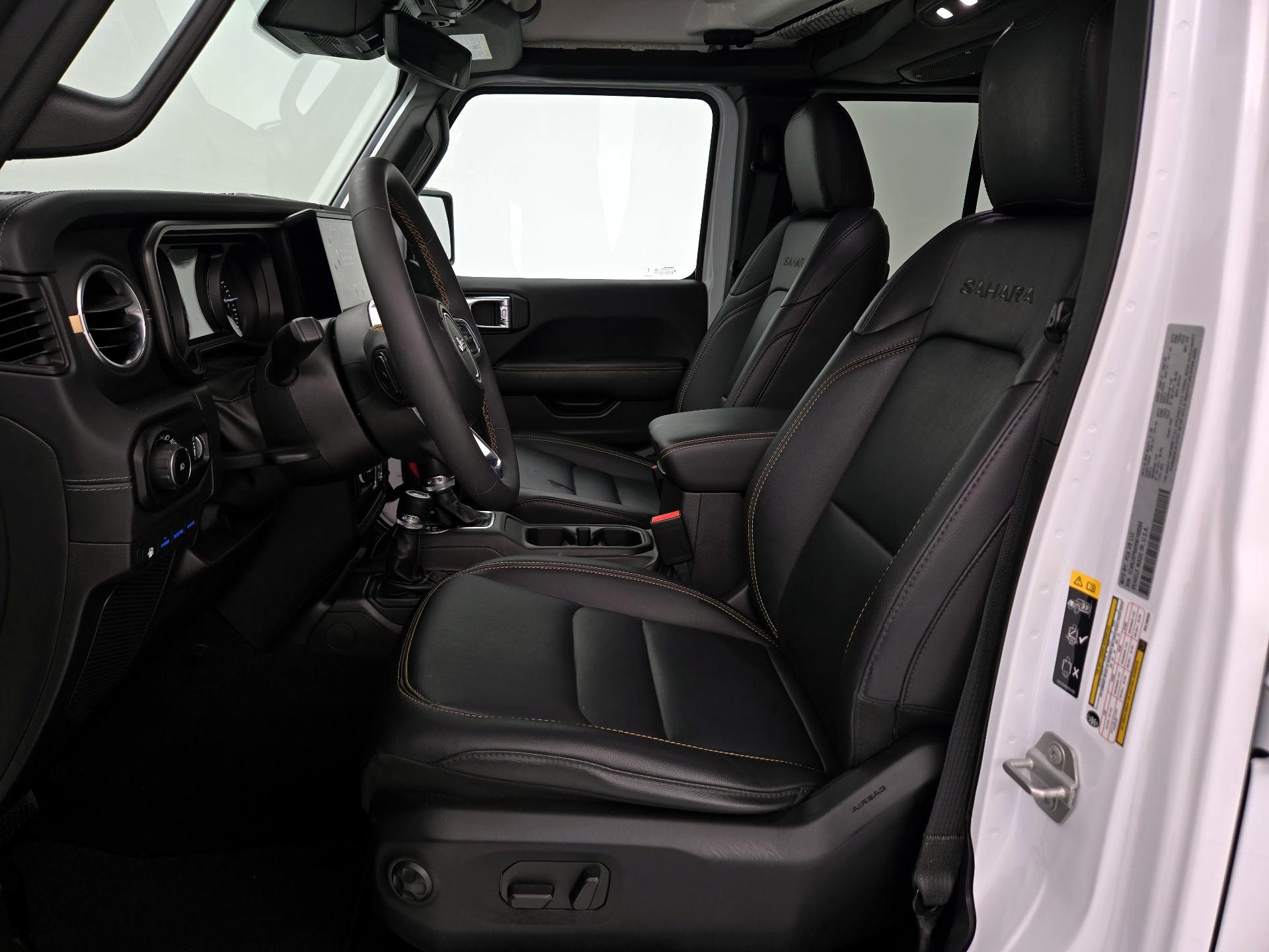 Thumbnail: 2024 Jeep Wrangler - 11