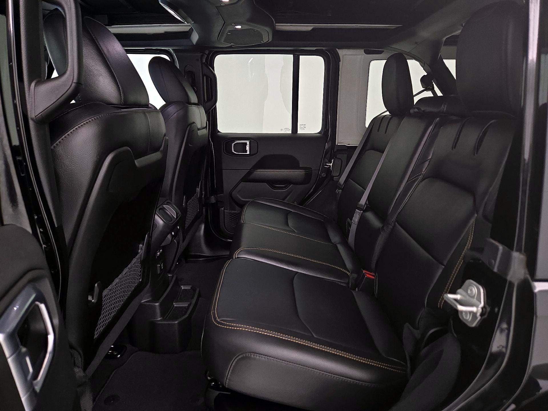 Thumbnail: 2024 Jeep Wrangler - 20