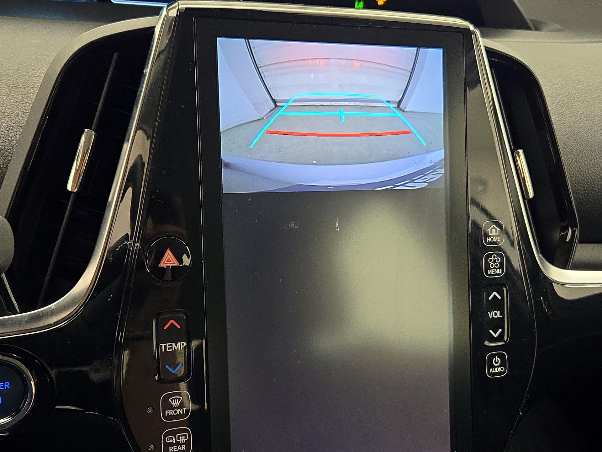 Thumbnail: 2020 Toyota Prius Prime - 15
