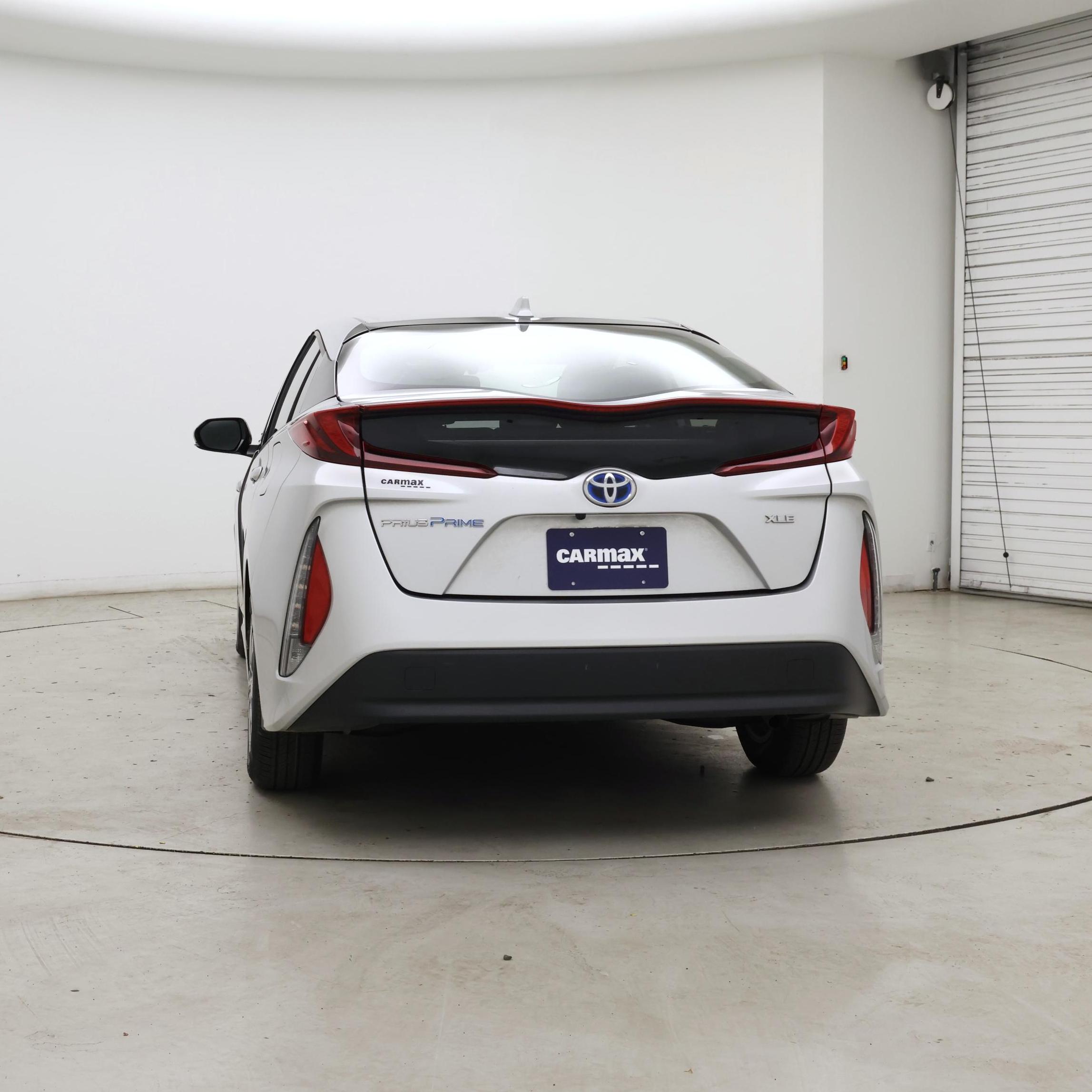 Thumbnail: 2020 Toyota Prius Prime - 6