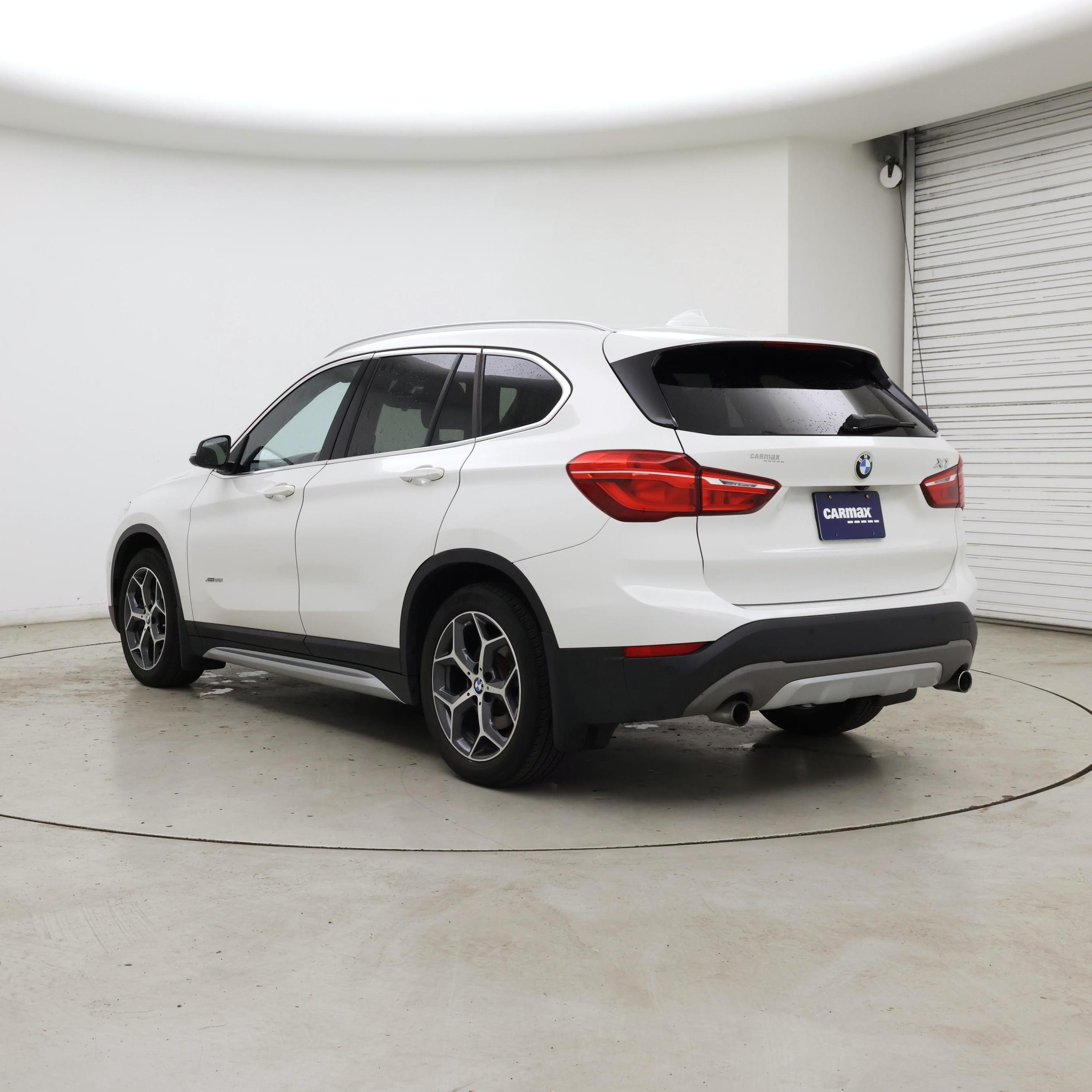 Thumbnail: 2017 BMW X1 - 2