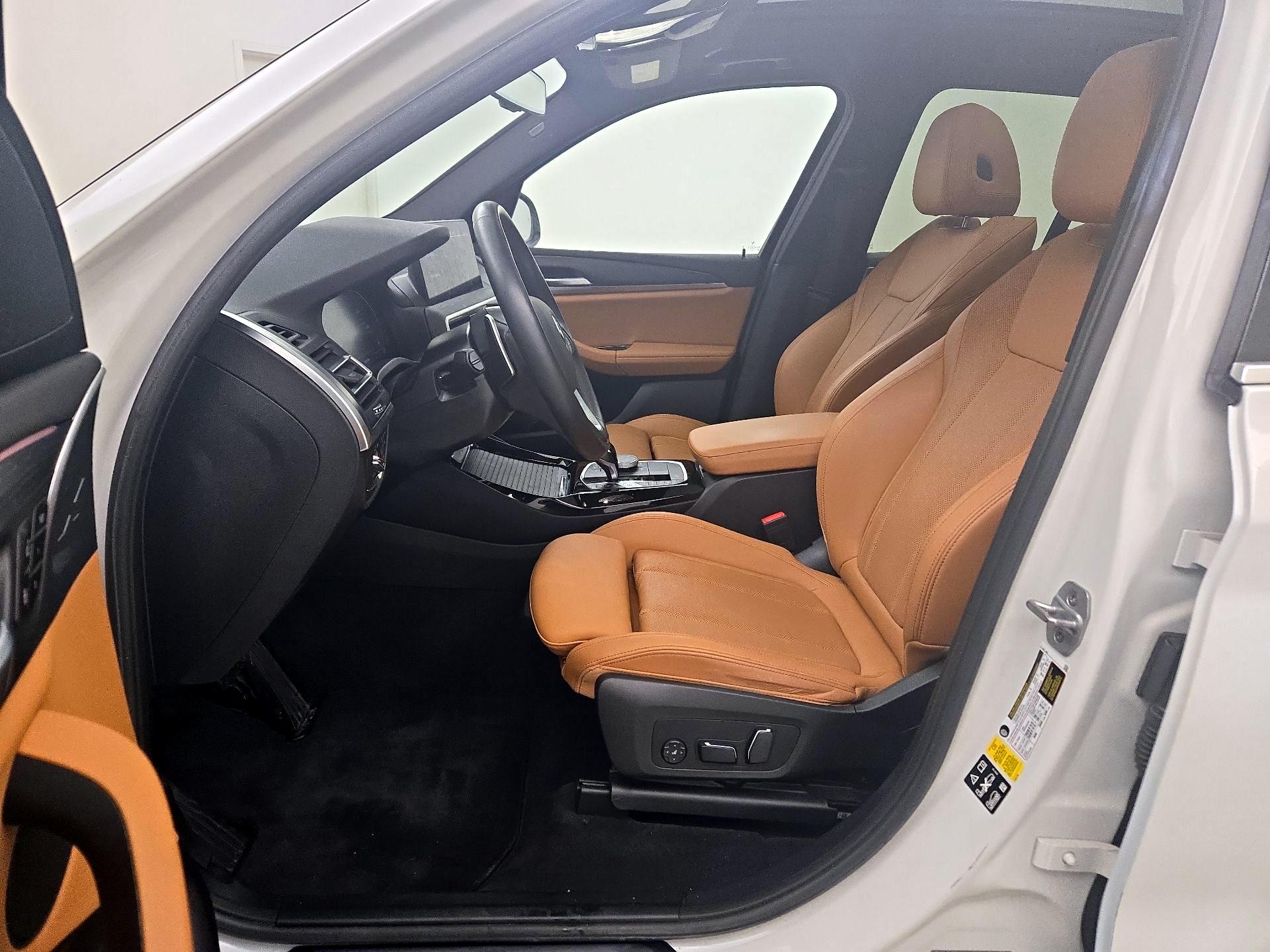 Thumbnail: 2024 BMW X3 - 11