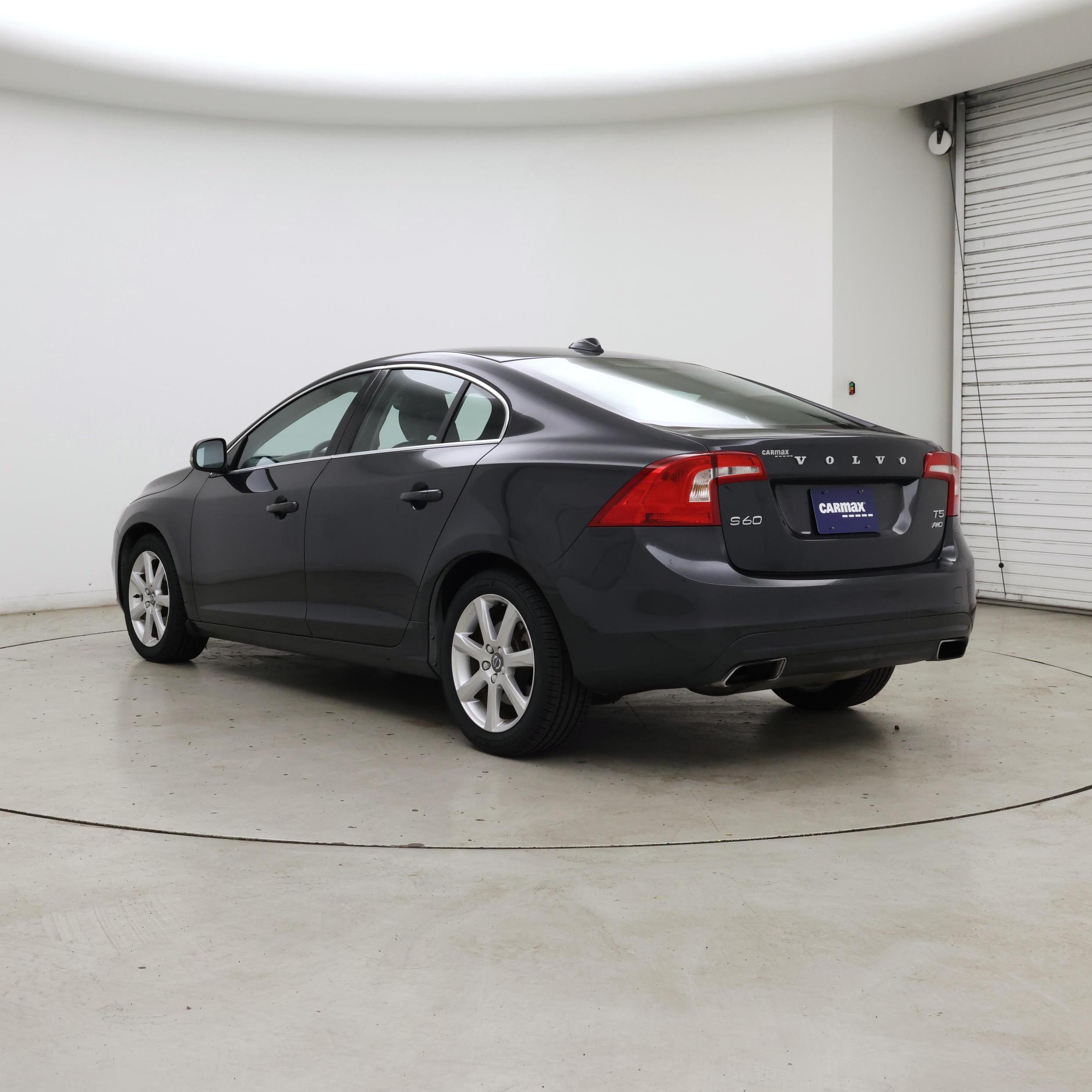 Thumbnail: 2016 Volvo S60 - 2