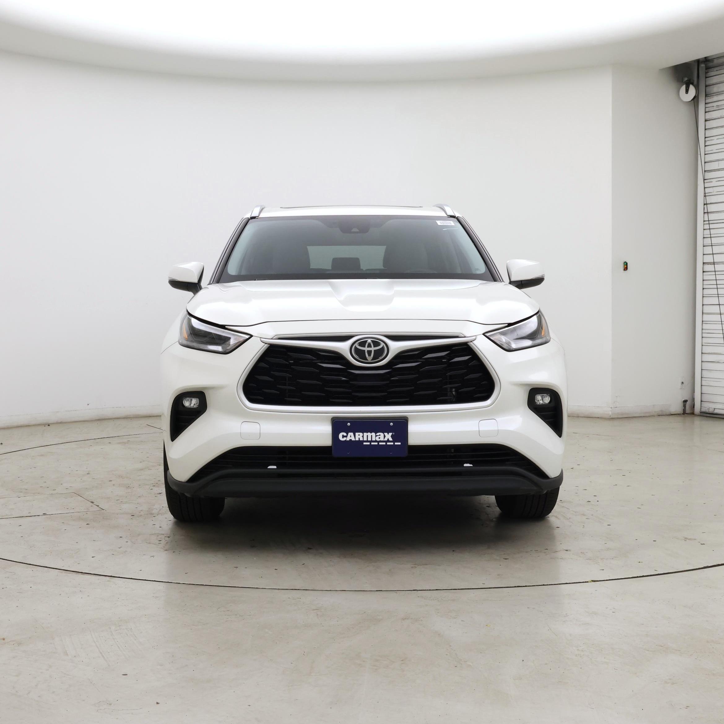 Thumbnail: 2021 Toyota Highlander - 5