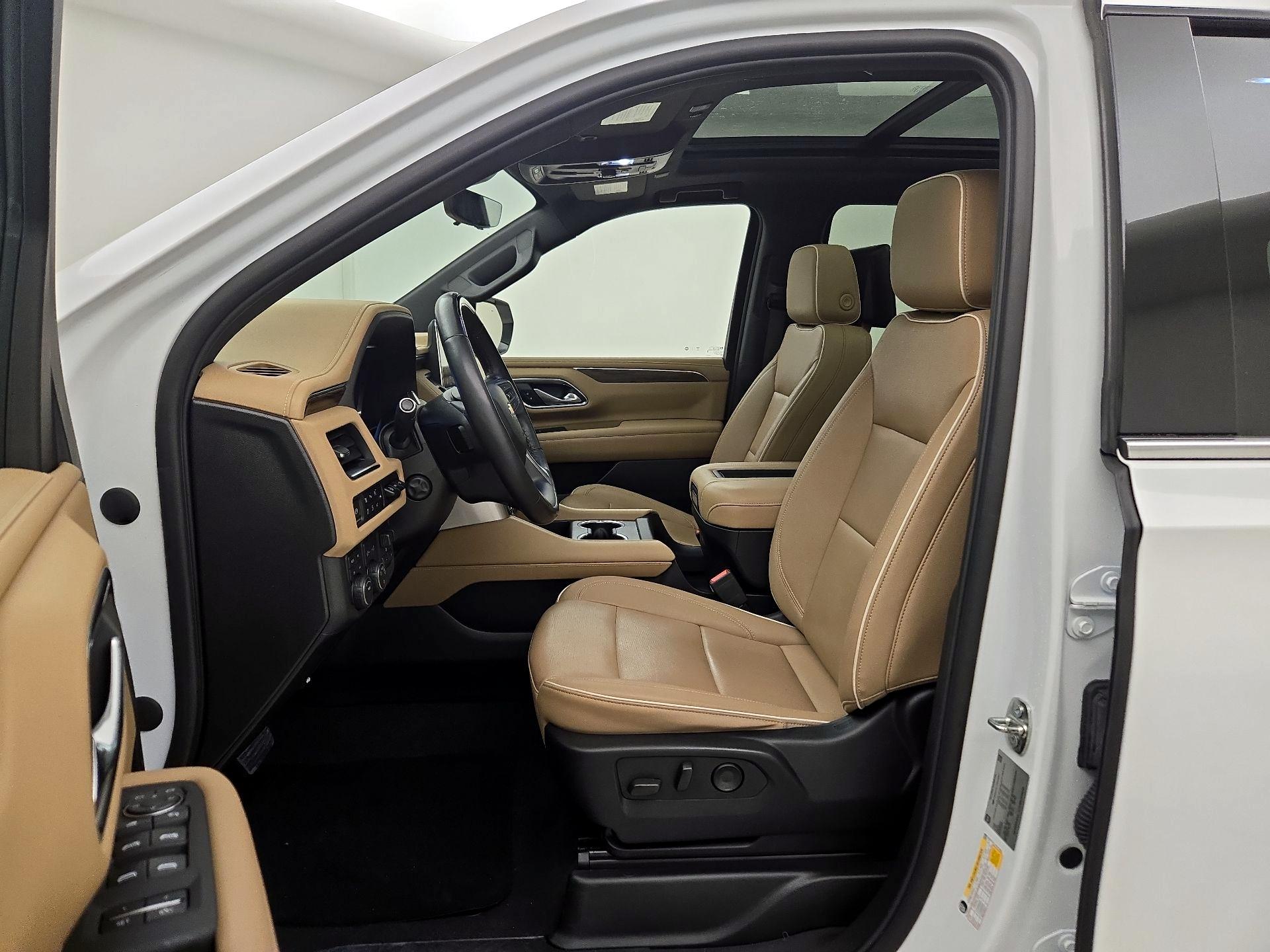 Thumbnail: 2023 Chevrolet Suburban - 11