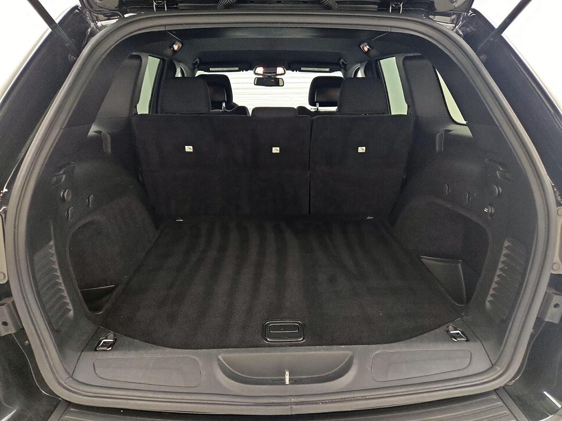 Thumbnail: 2014 Jeep Grand Cherokee - 16