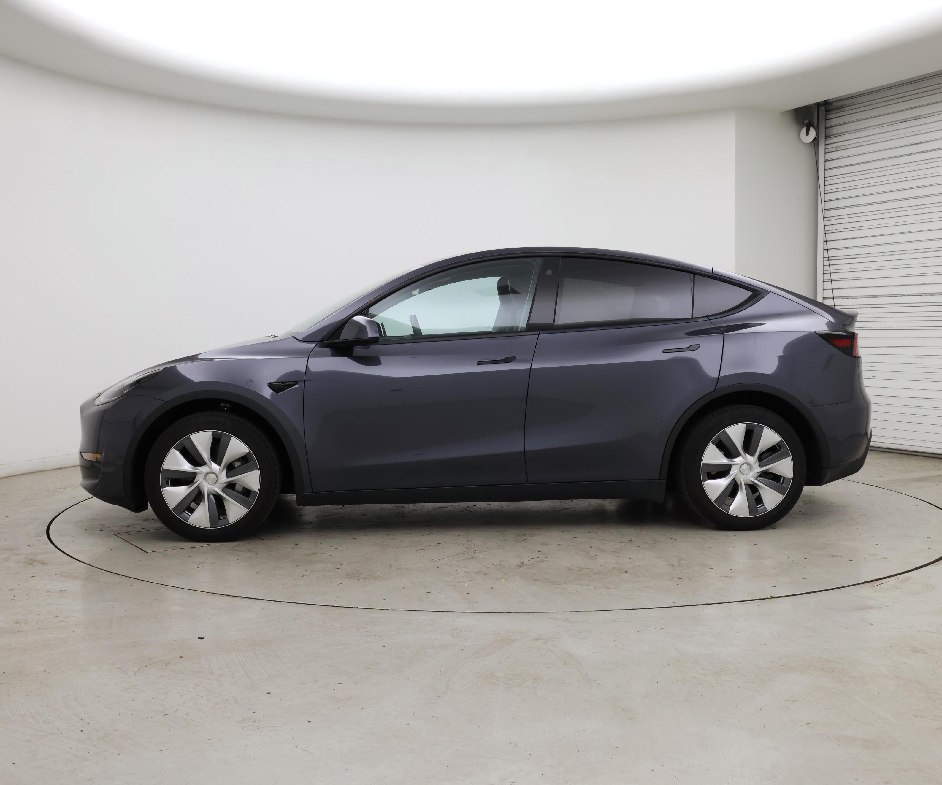 Thumbnail: 2023 Tesla Model Y - 3
