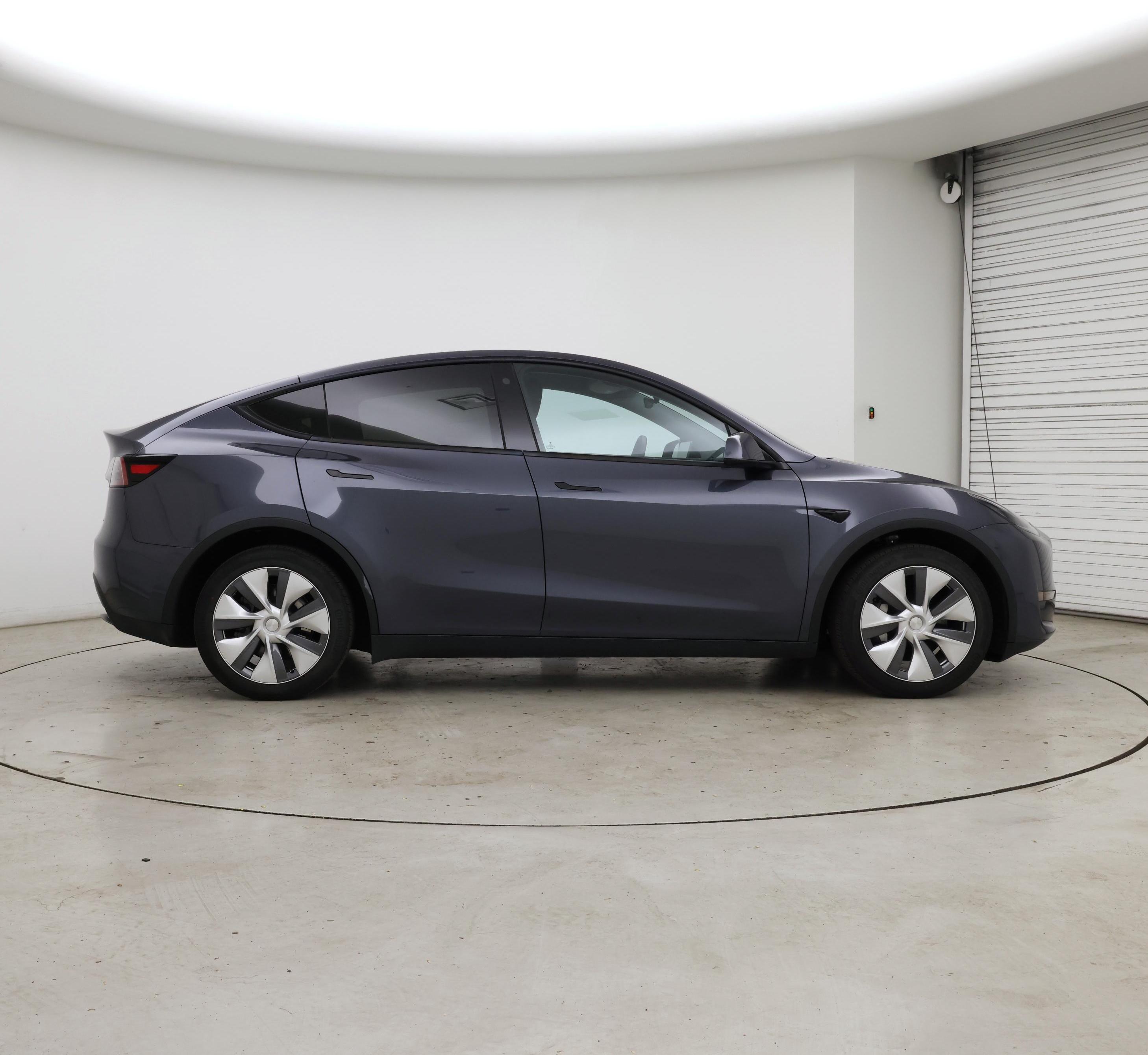 Thumbnail: 2023 Tesla Model Y - 7