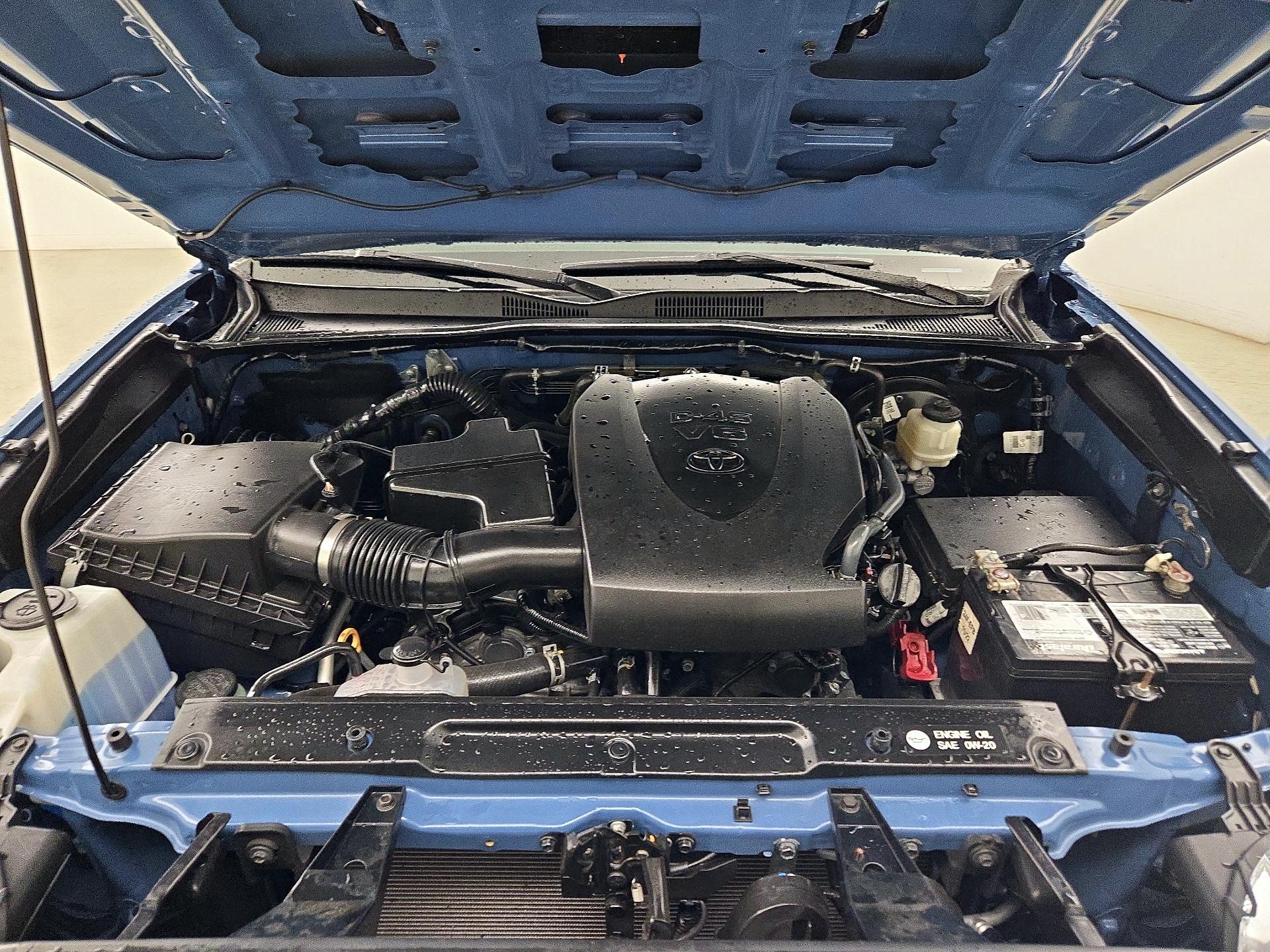 Thumbnail: 2019 Toyota Tacoma - 20