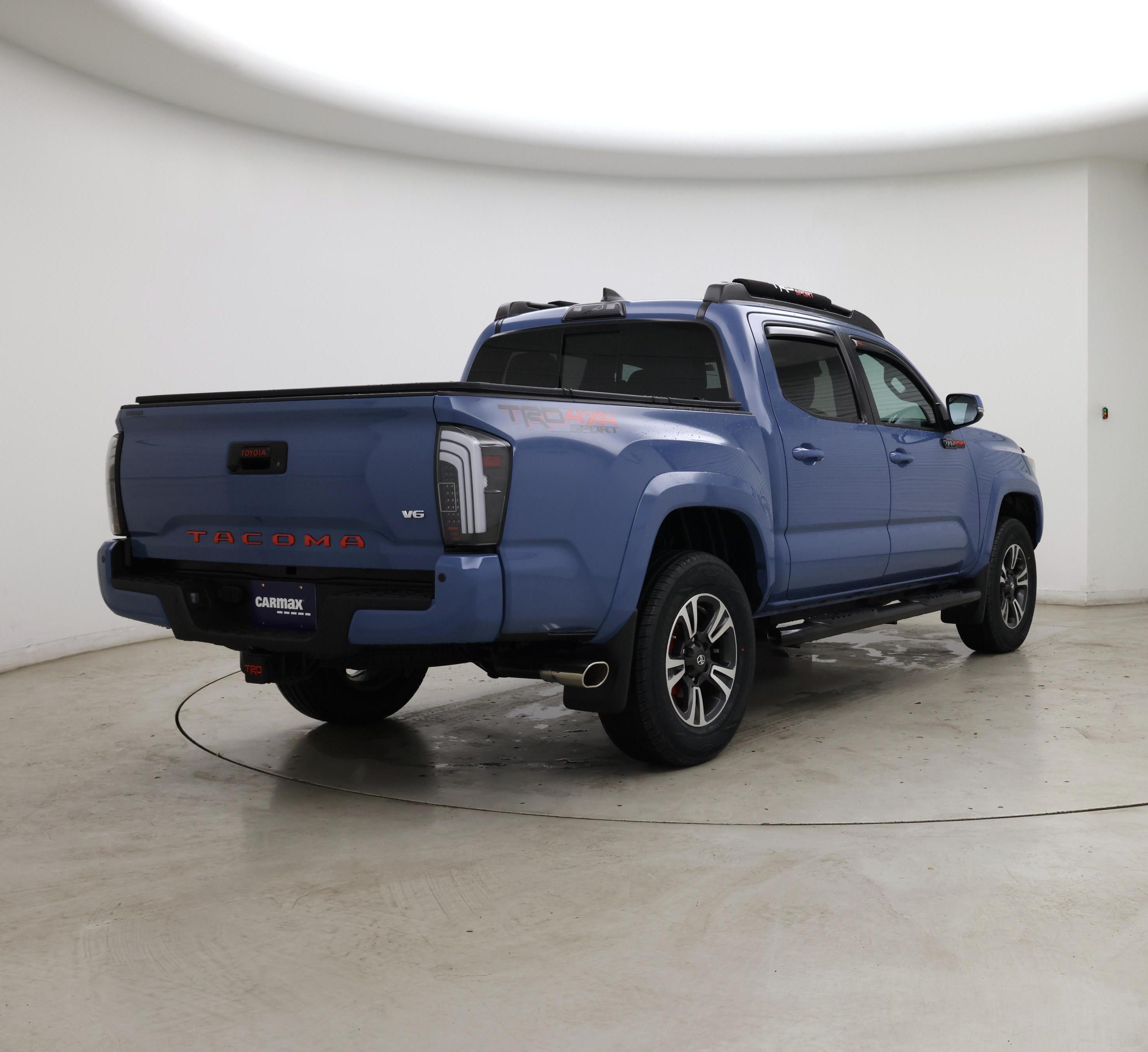 Thumbnail: 2019 Toyota Tacoma - 8