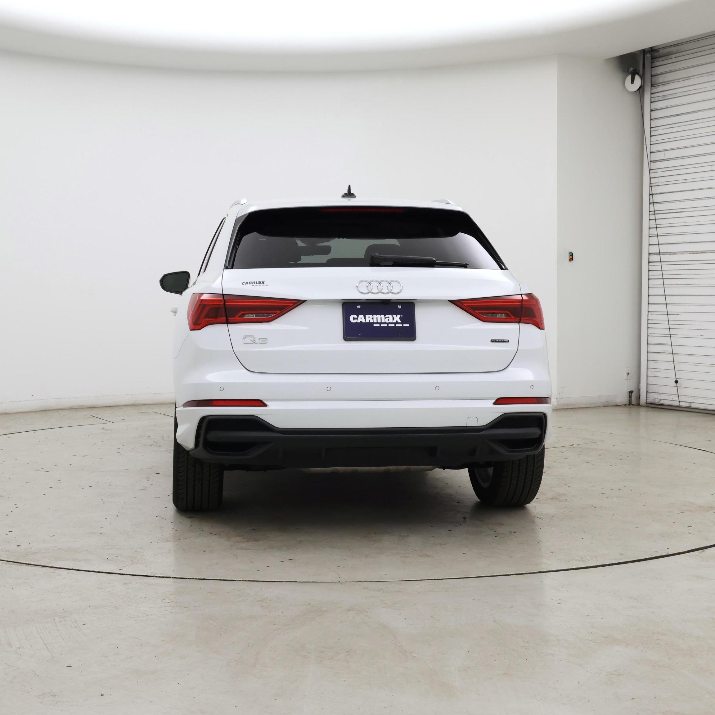 Thumbnail: 2024 Audi Q3 - 6