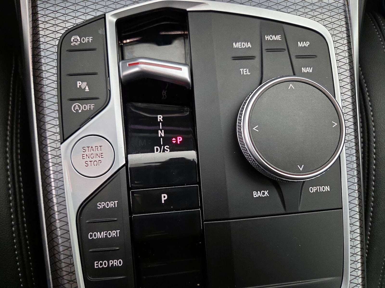 2025 BMW 4 Series 430i - Photo 17