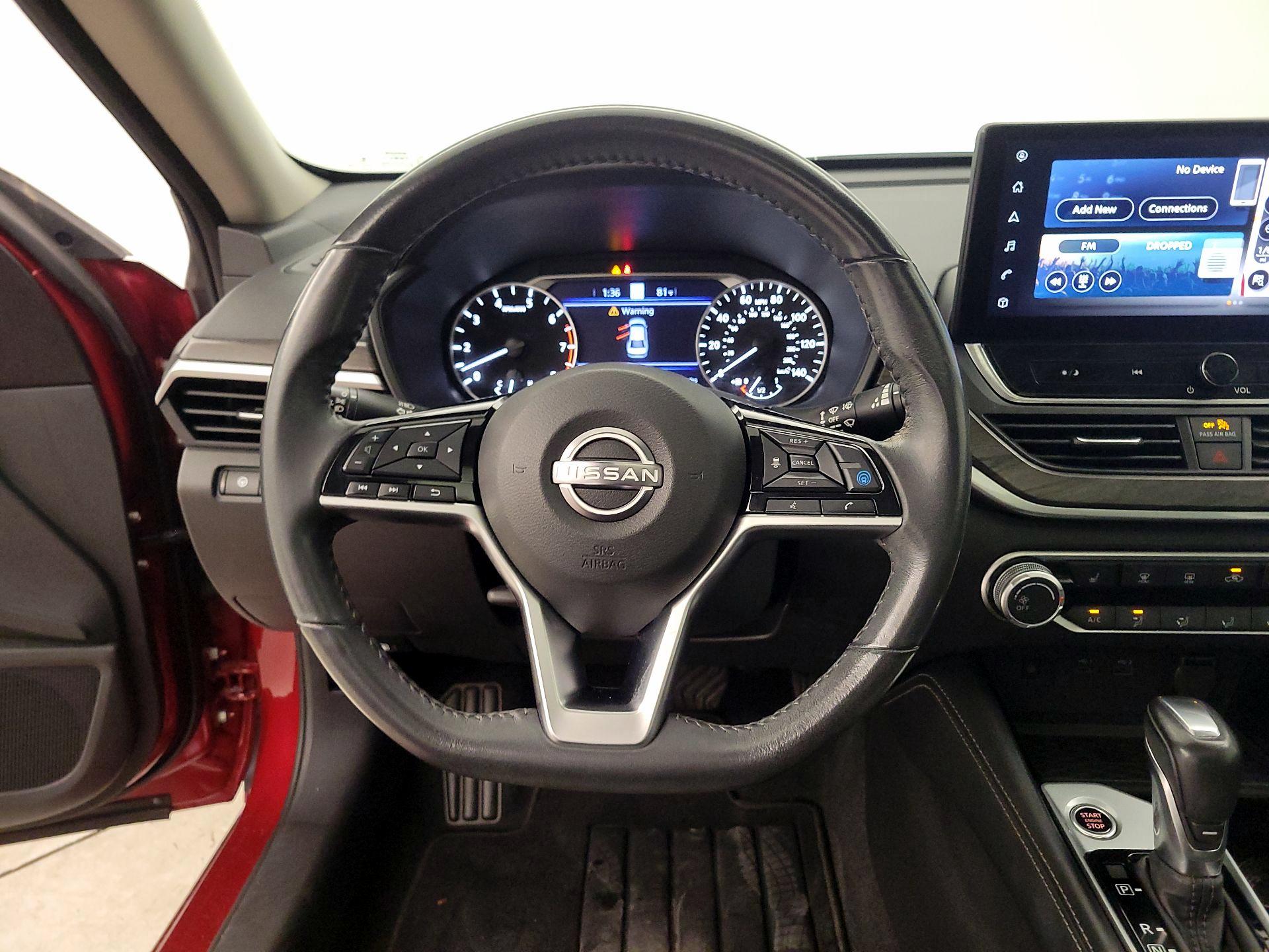 Thumbnail: 2023 Nissan Altima - 10