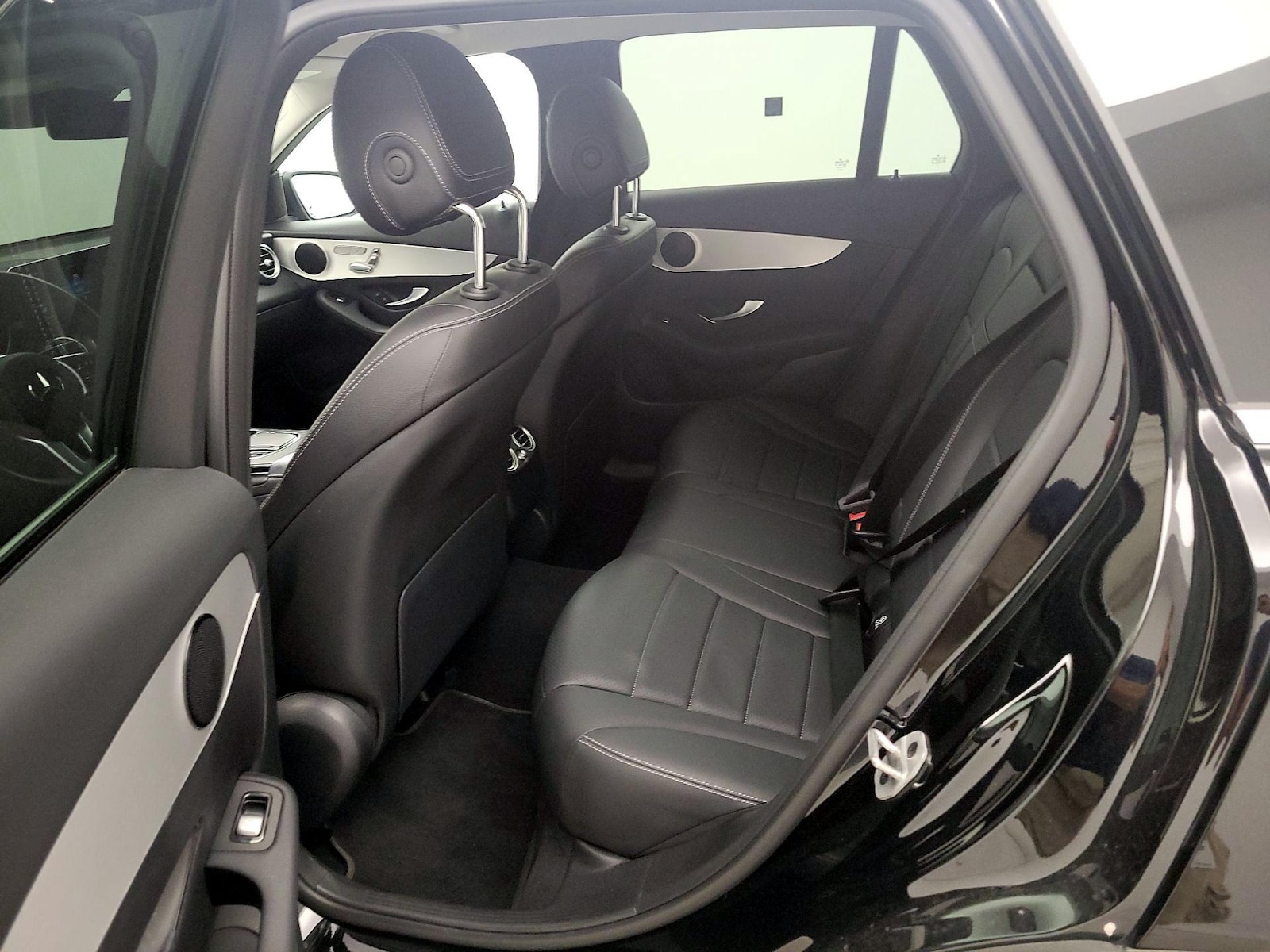 2022 Mercedes-Benz GLC GLC300 - Photo 20