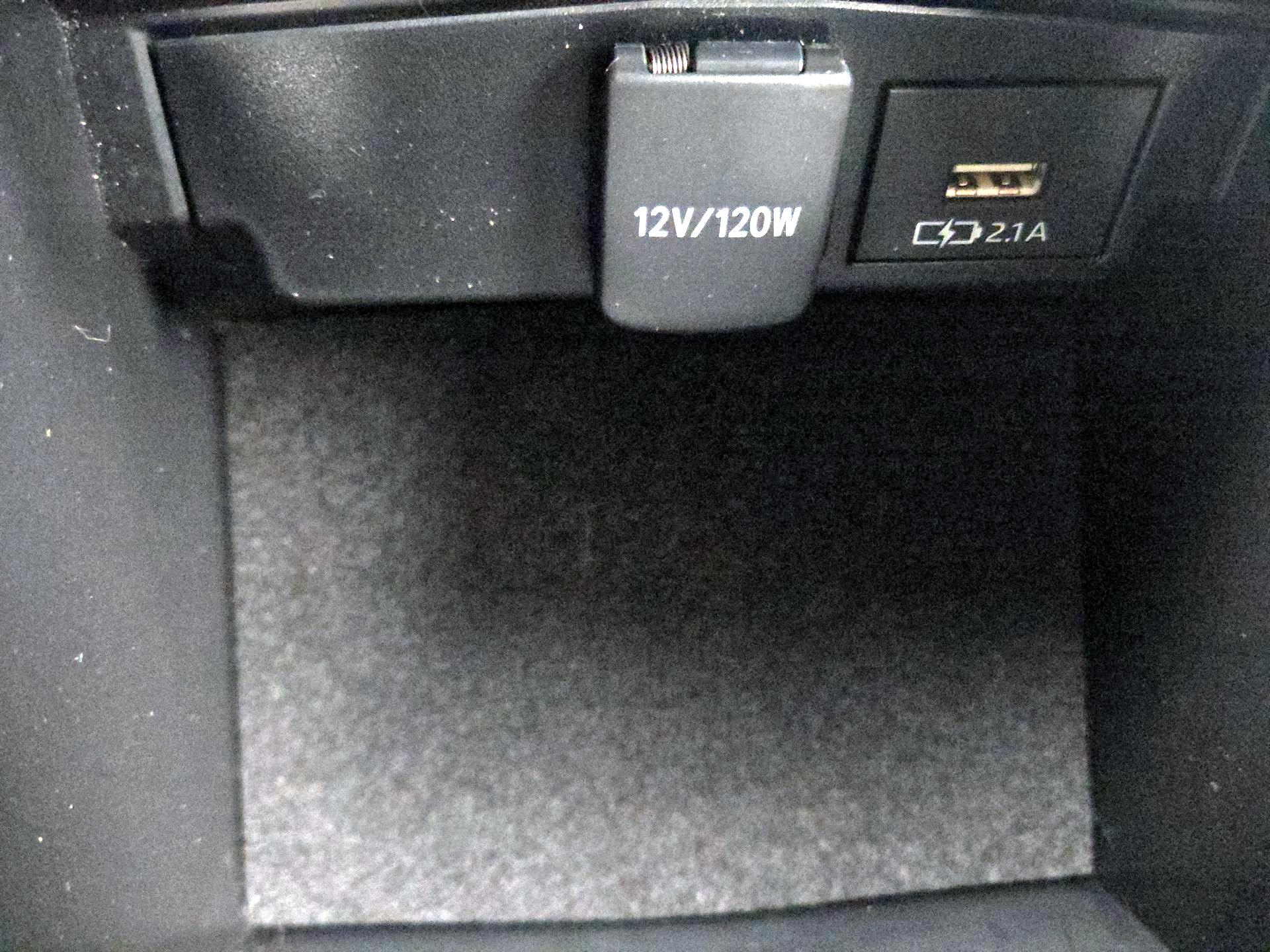 Thumbnail: 2021 Toyota Corolla - 18