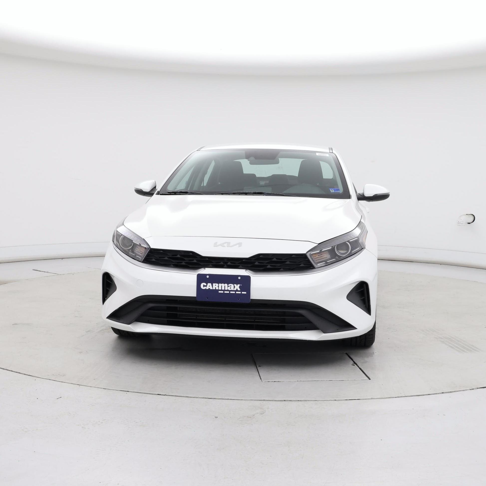 Thumbnail: 2022 Kia Forte - 5