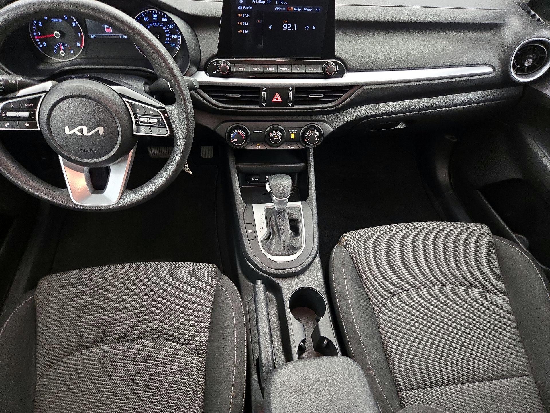 Thumbnail: 2024 Kia Forte - 9