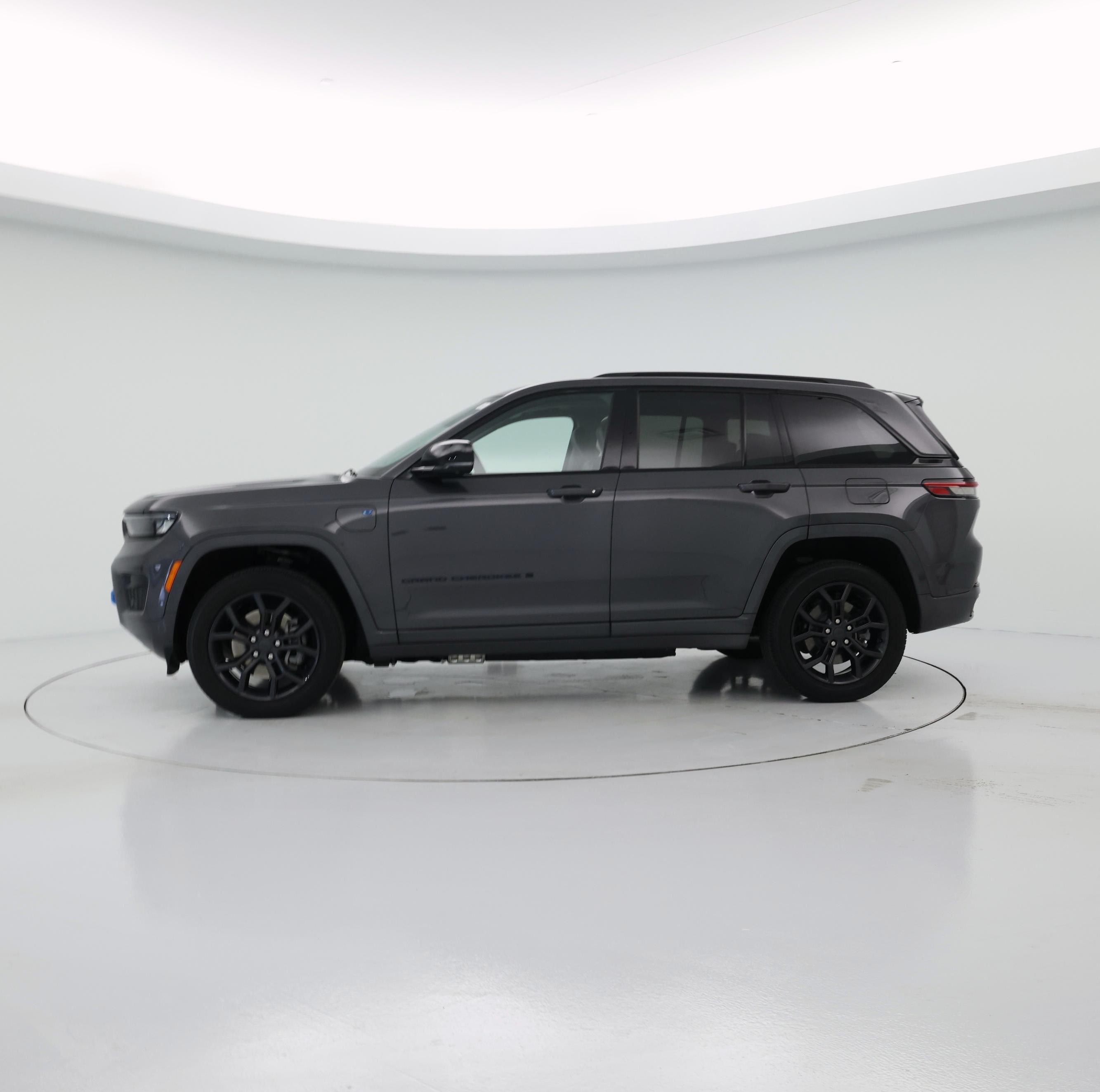Thumbnail: 2024 Jeep Grand Cherokee - 3