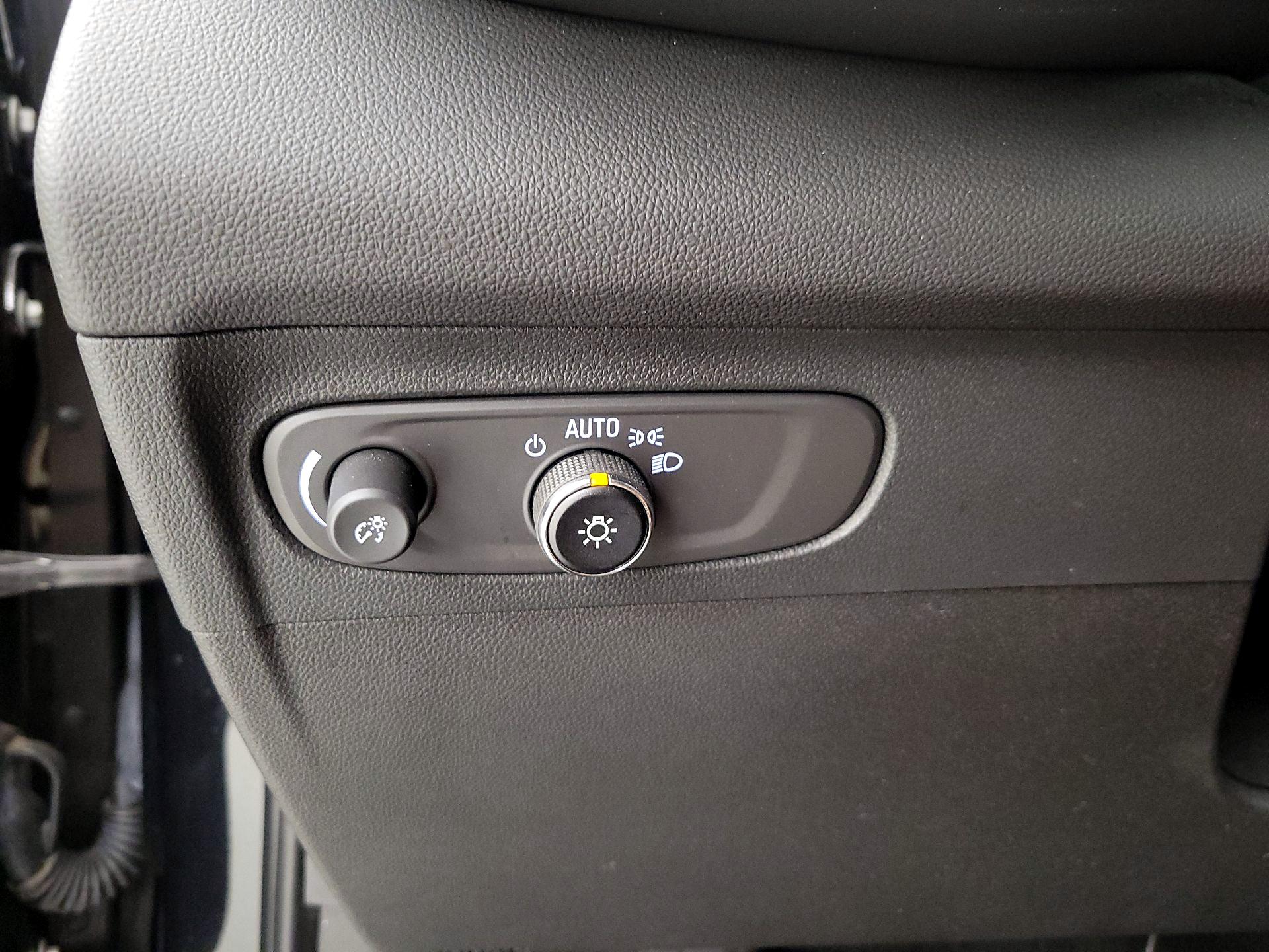 Thumbnail: 2023 Buick Envision - 13