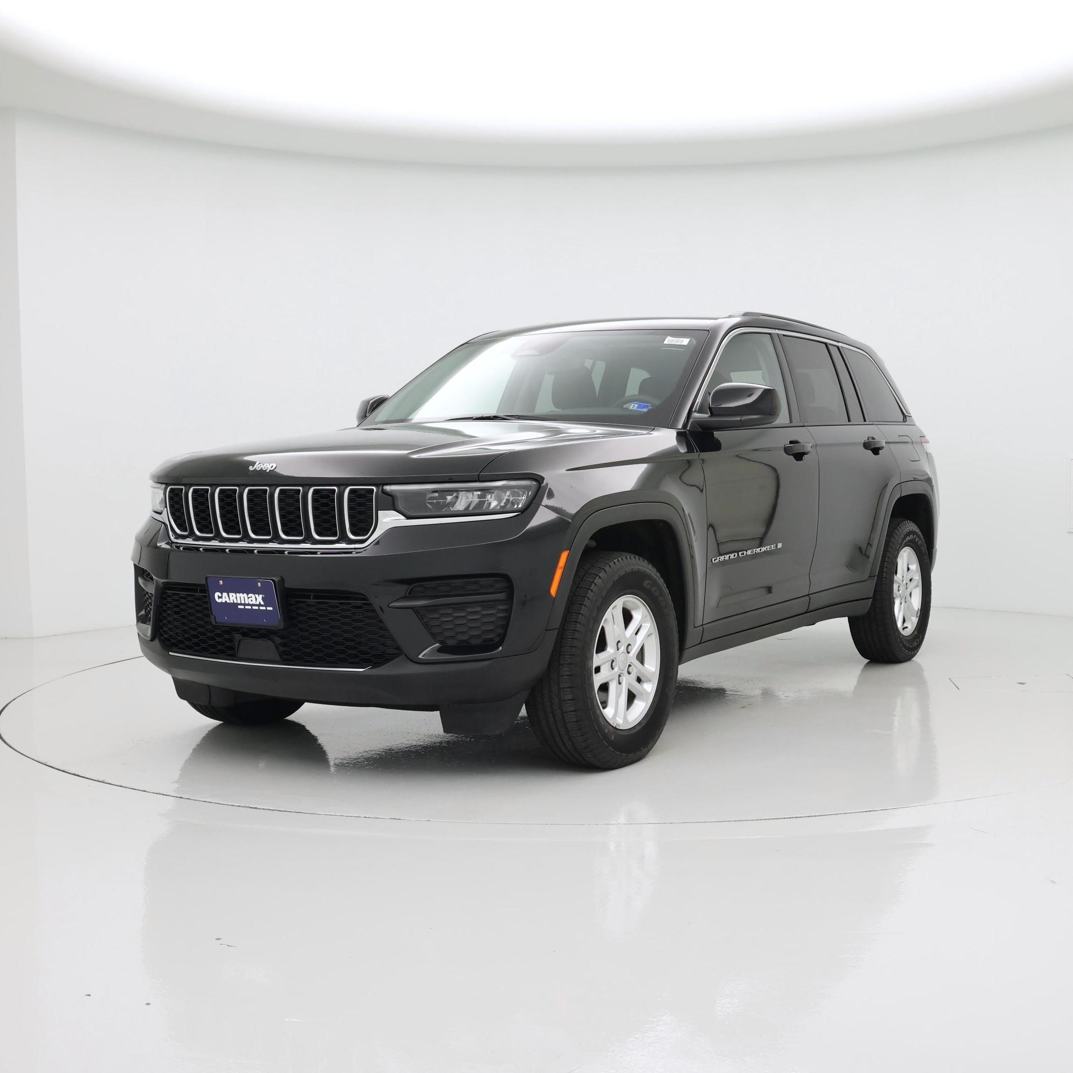 Thumbnail: 2023 Jeep Grand Cherokee - 4