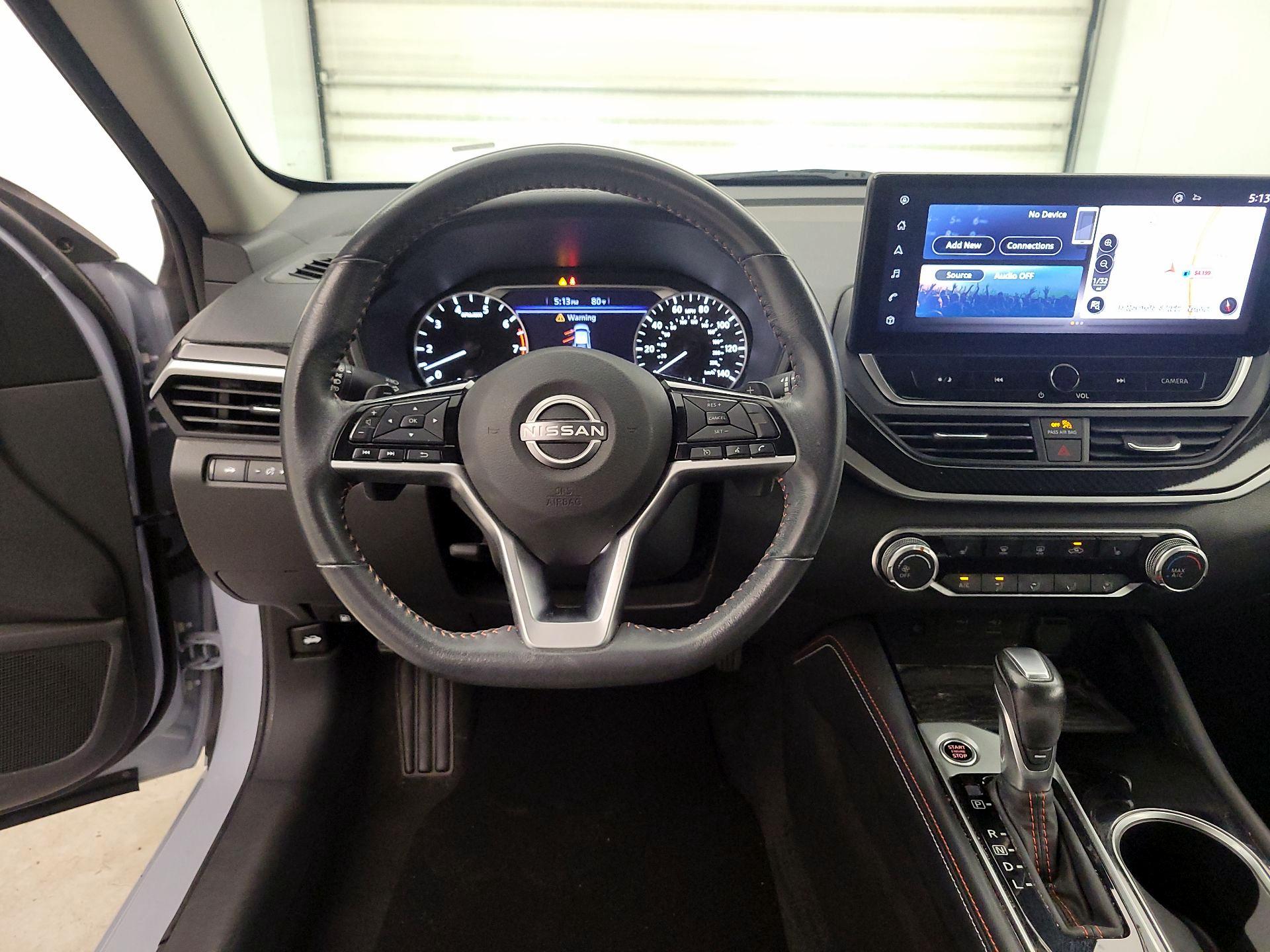 Thumbnail: 2023 Nissan Altima - 10