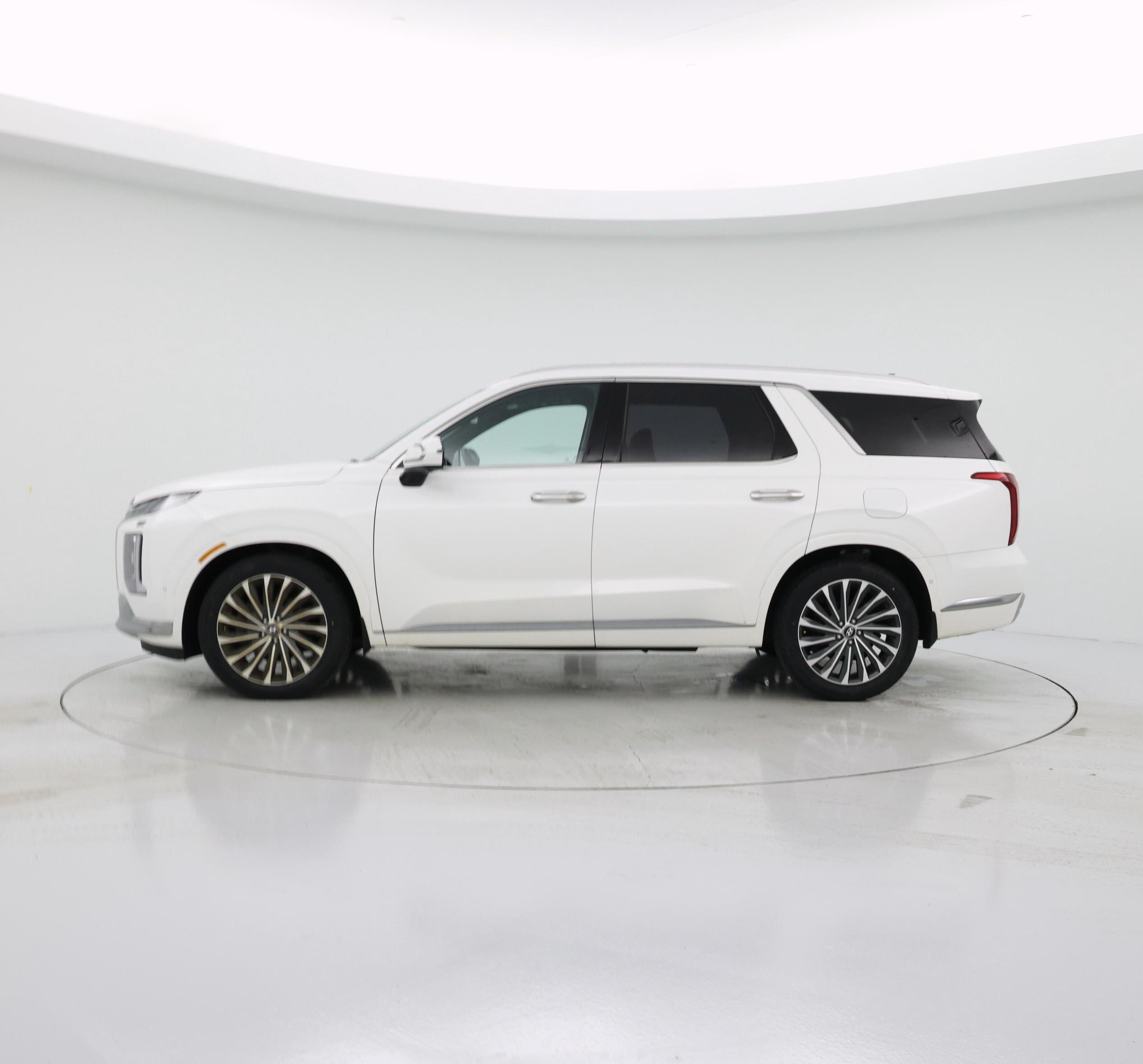Thumbnail: 2023 Hyundai Palisade - 3
