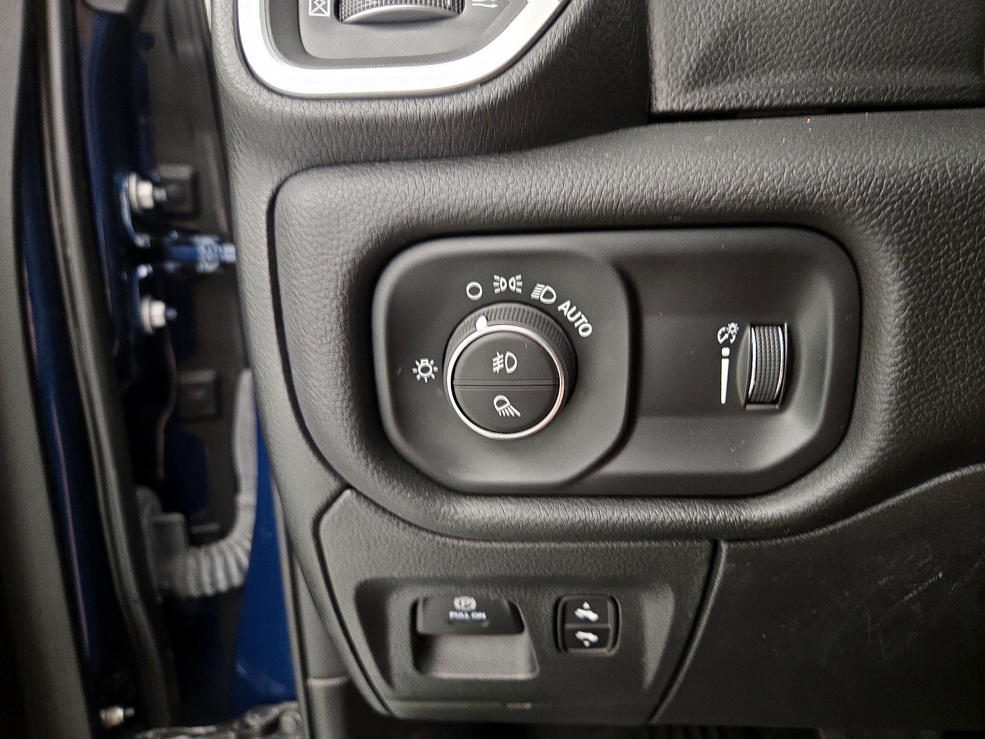 Thumbnail: 2023 RAM 1500 - 13