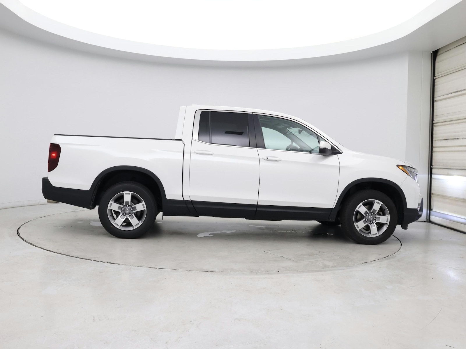 2025 Honda Ridgeline RTL - Photo 8
