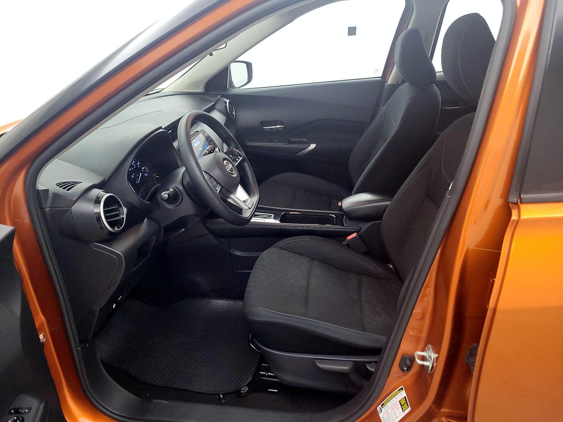 Thumbnail: 2023 Nissan Kicks - 11