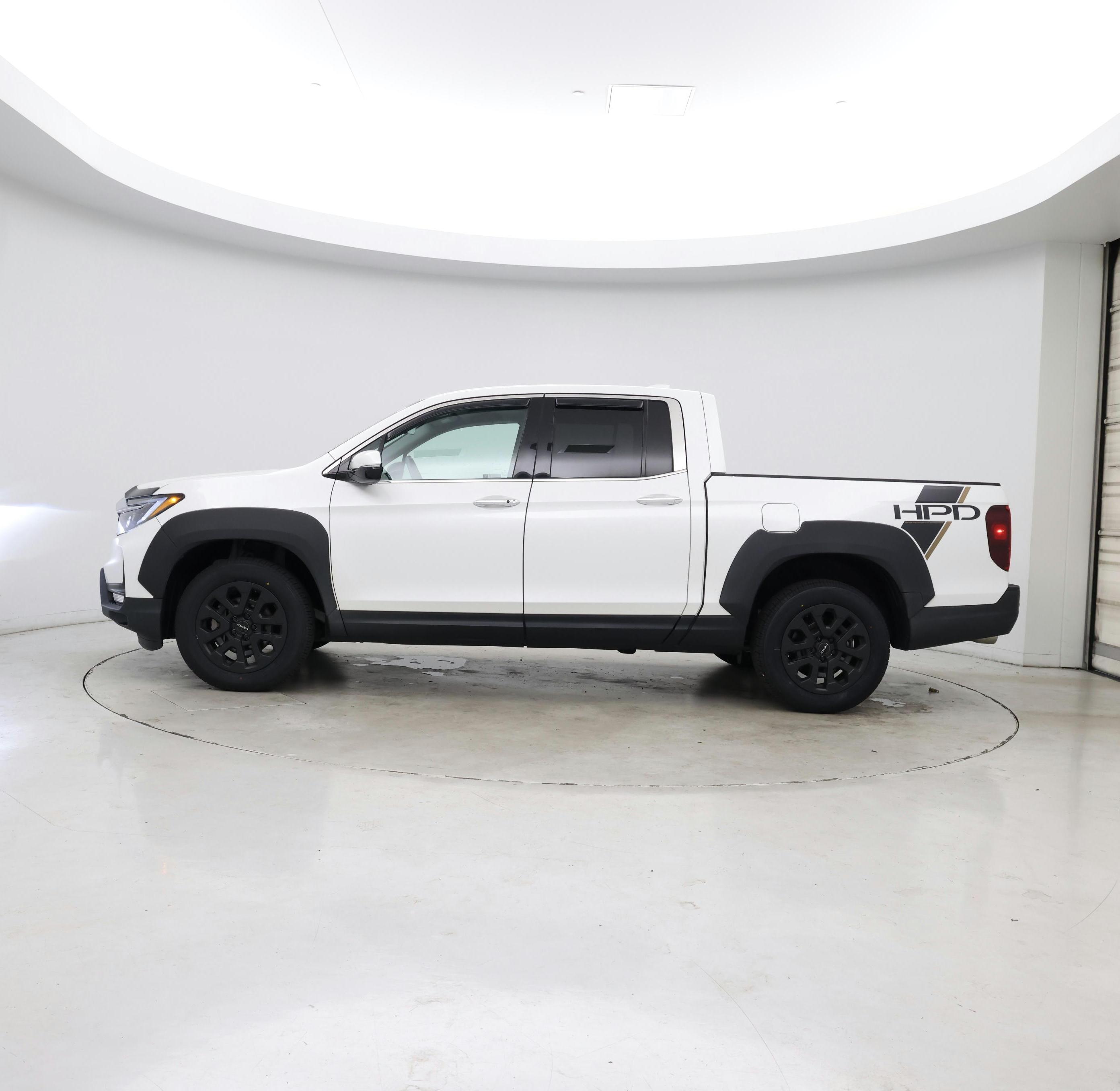 Thumbnail: 2023 Honda Ridgeline - 3