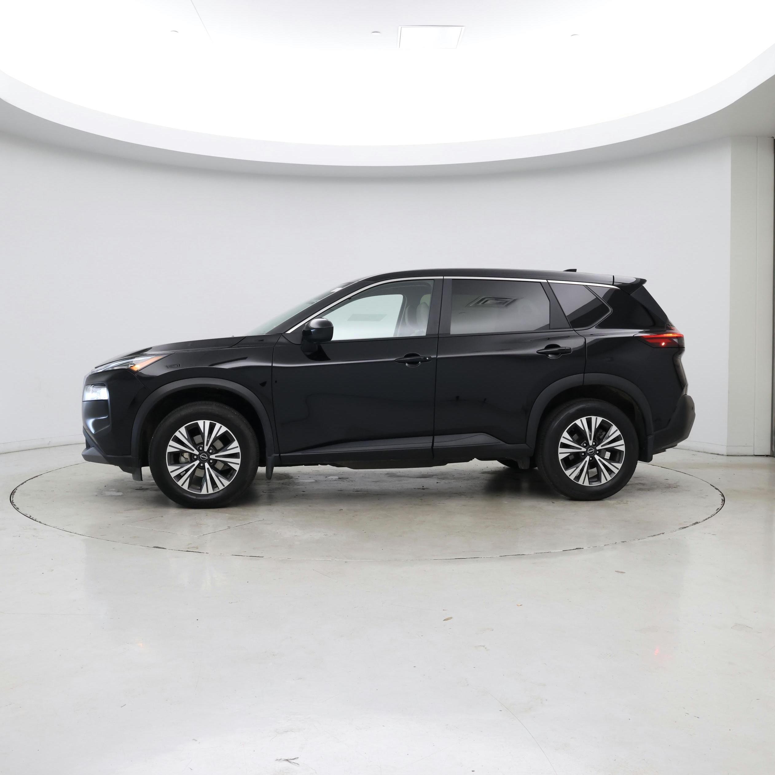 Thumbnail: 2023 Nissan Rogue - 3