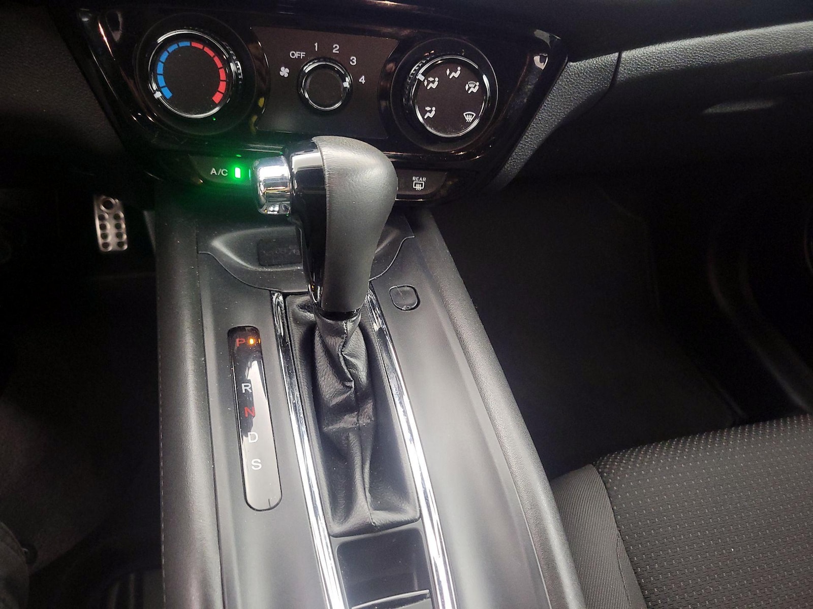 2022 Honda HR-V Sport - Photo 16