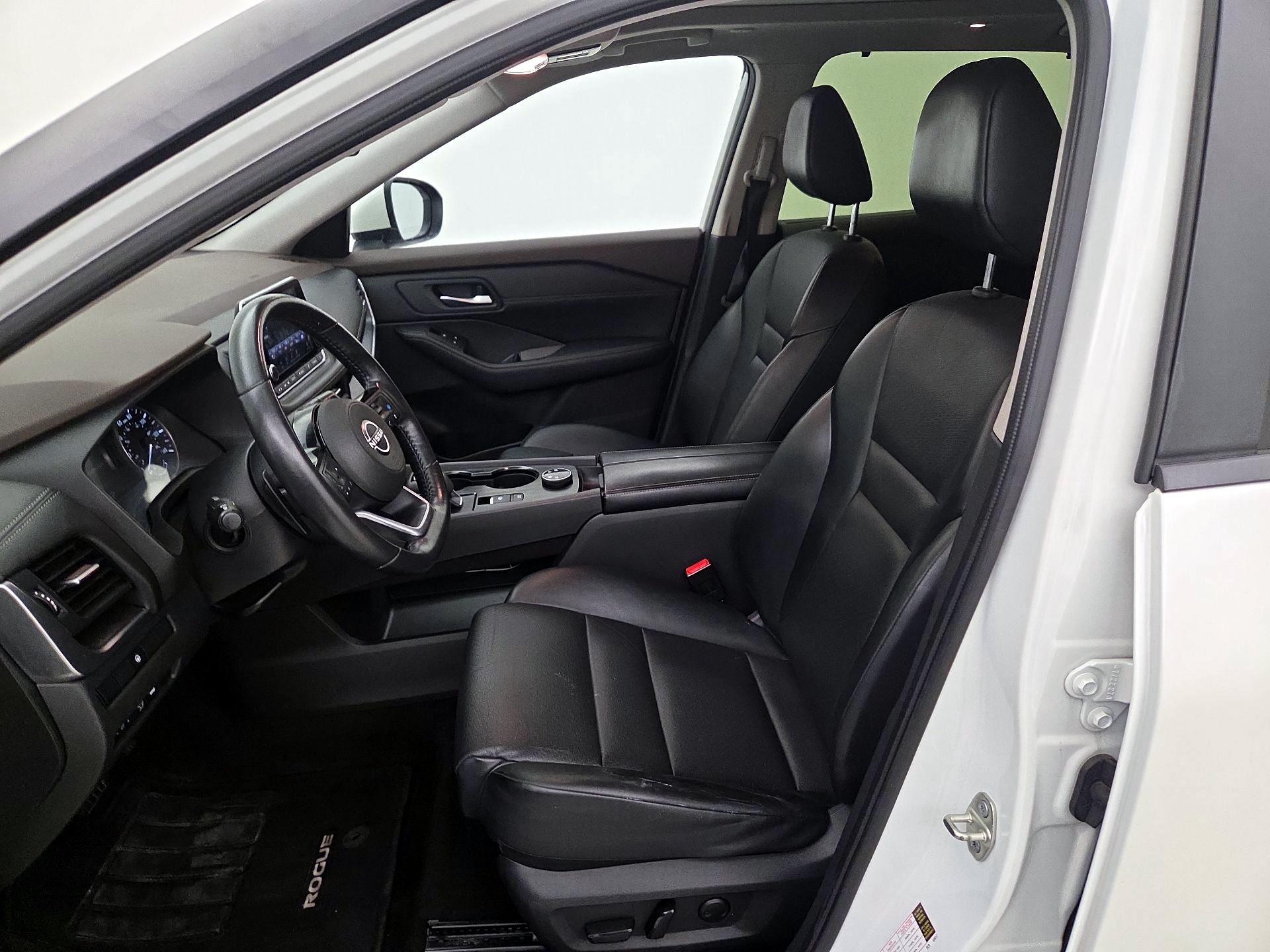 Thumbnail: 2023 Nissan Rogue - 11