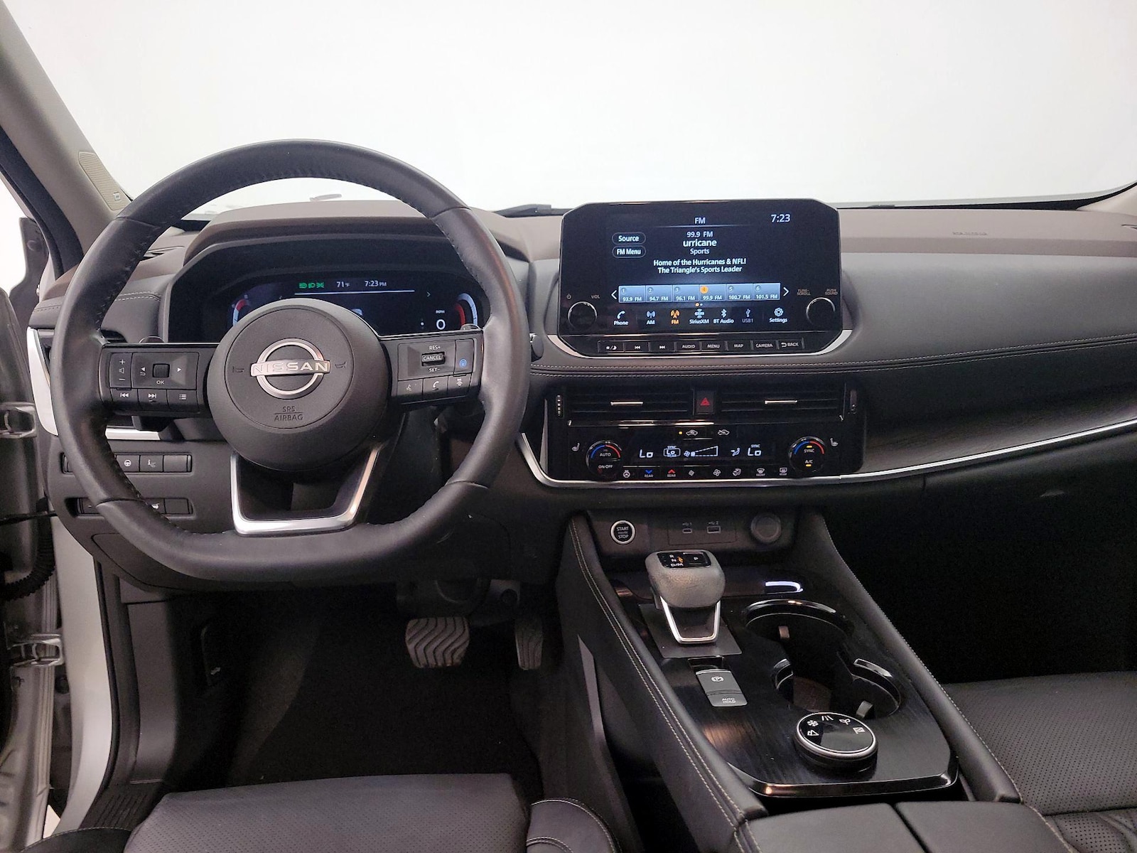 2023 Nissan Rogue Platinum - Photo 10