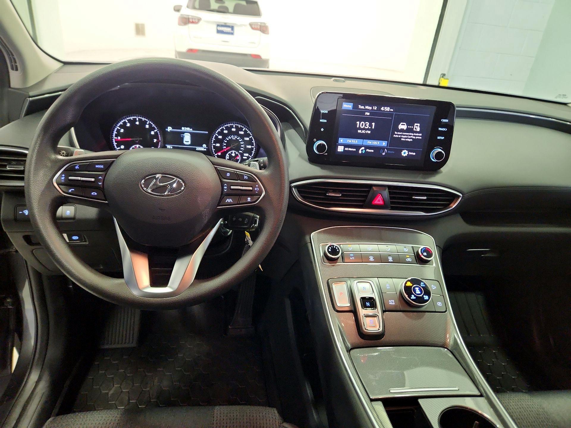 Thumbnail: 2023 Hyundai Santa Fe - 9