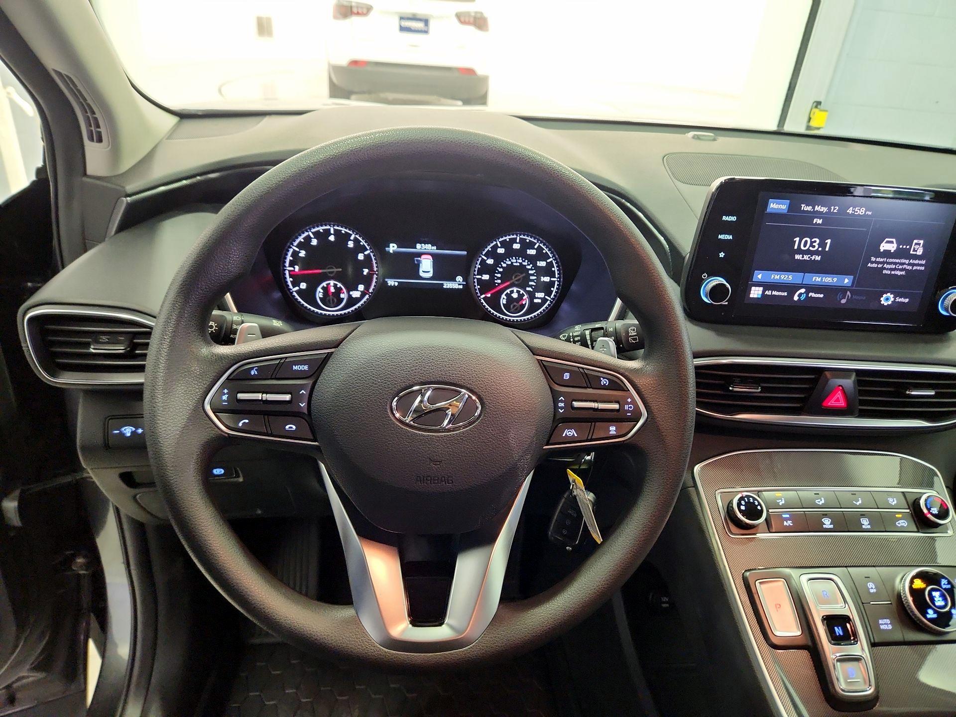 Thumbnail: 2023 Hyundai Santa Fe - 10