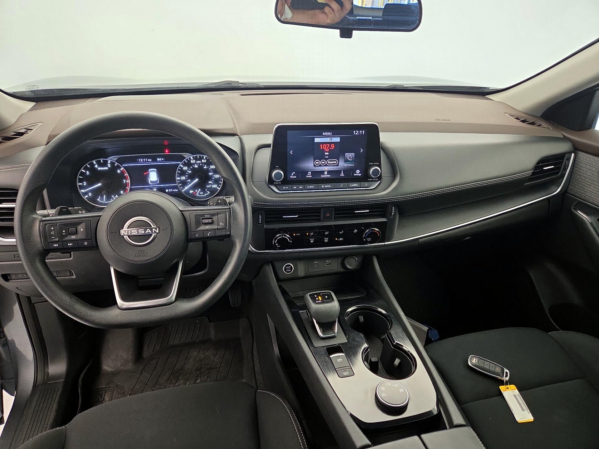Thumbnail: 2023 Nissan Rogue - 9
