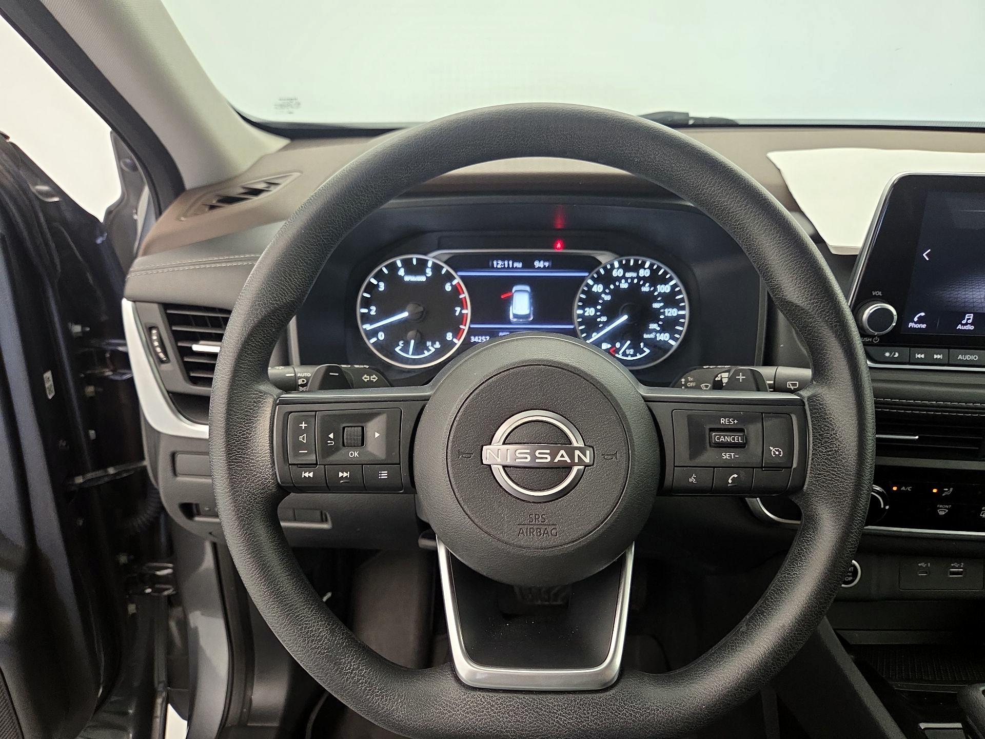 Thumbnail: 2023 Nissan Rogue - 10