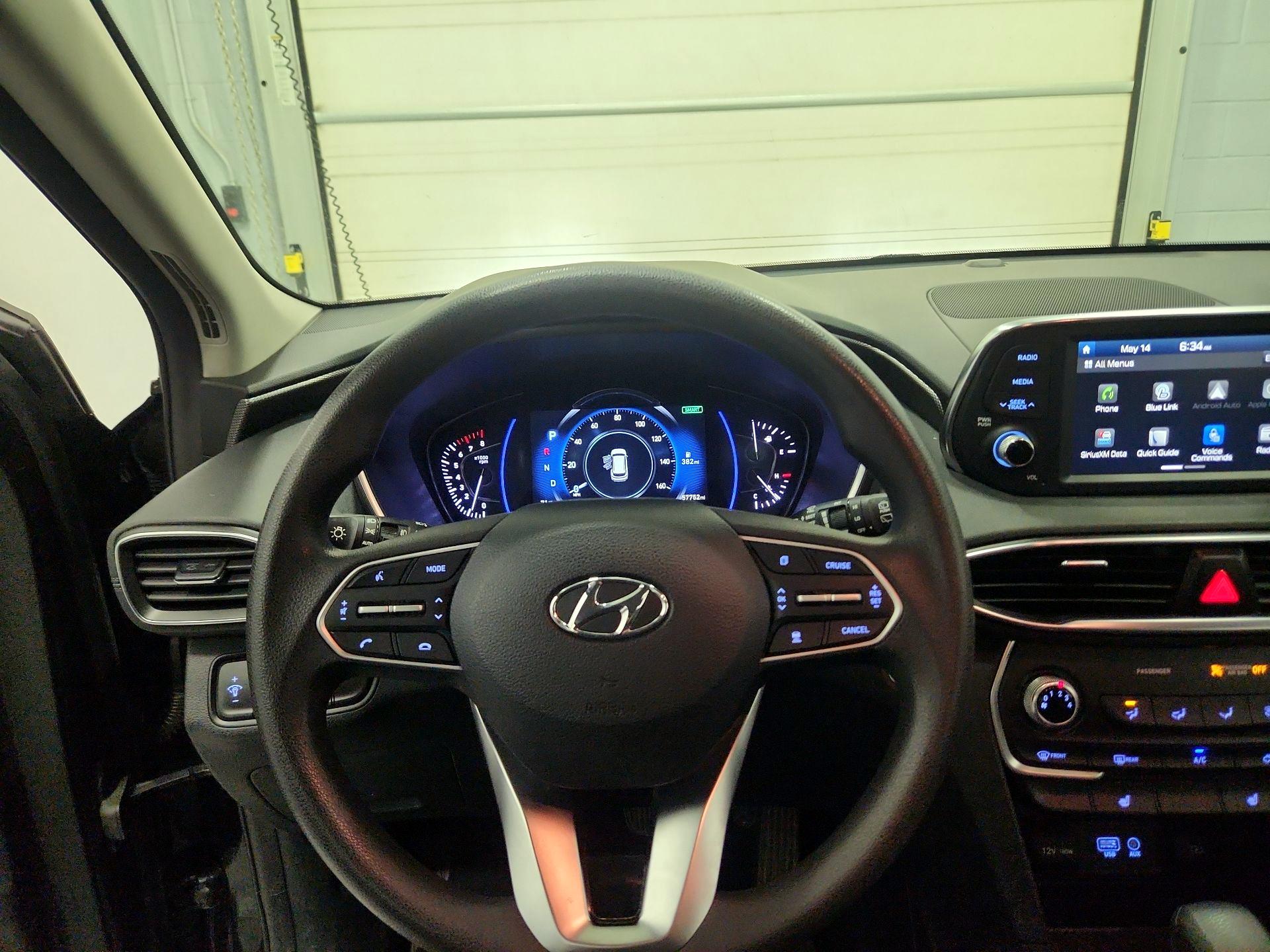 Thumbnail: 2020 Hyundai Santa Fe - 10
