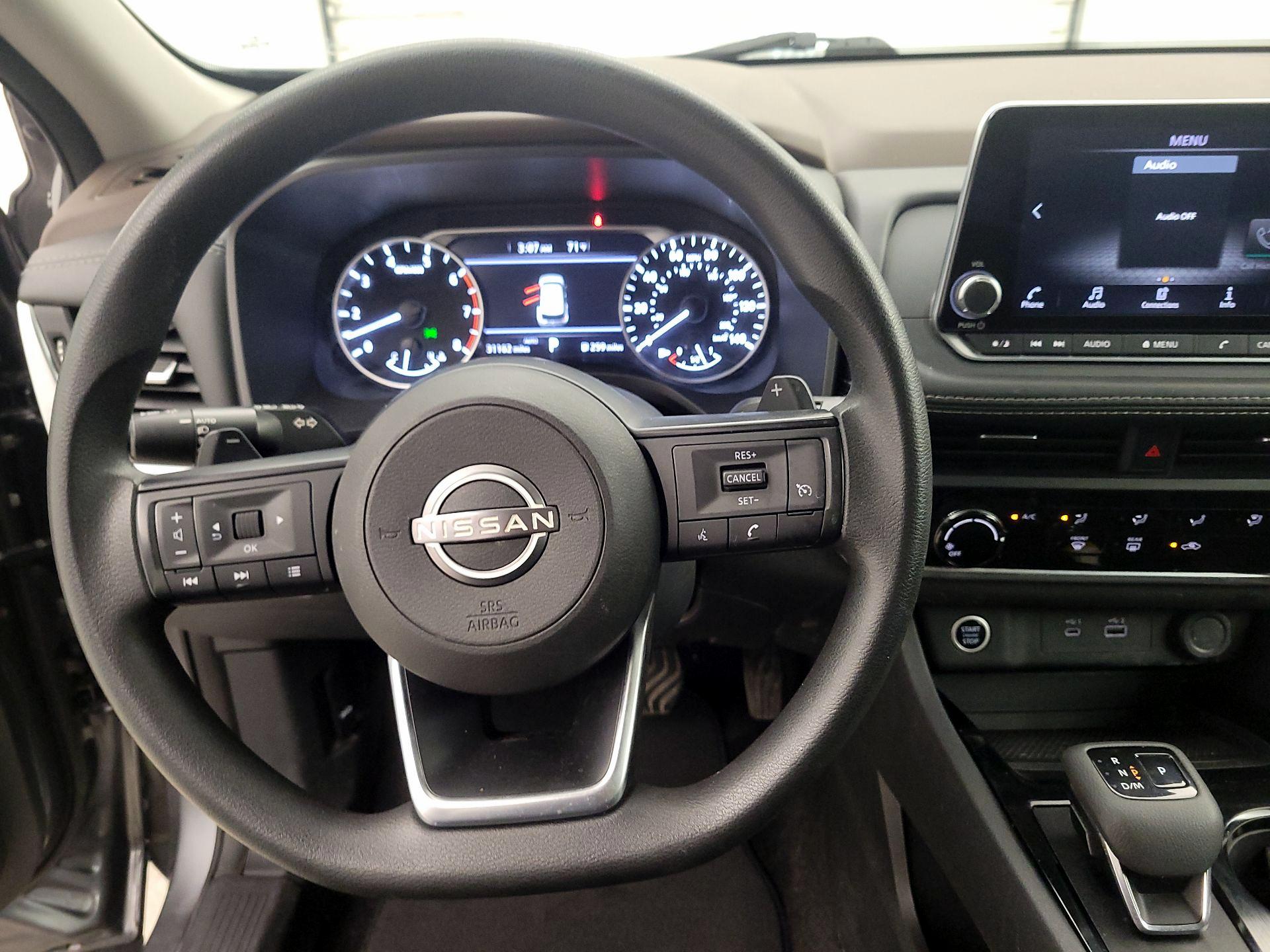 Thumbnail: 2023 Nissan Rogue - 10