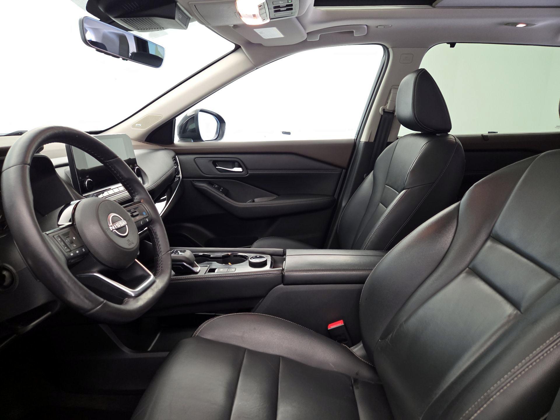 Thumbnail: 2023 Nissan Rogue - 11