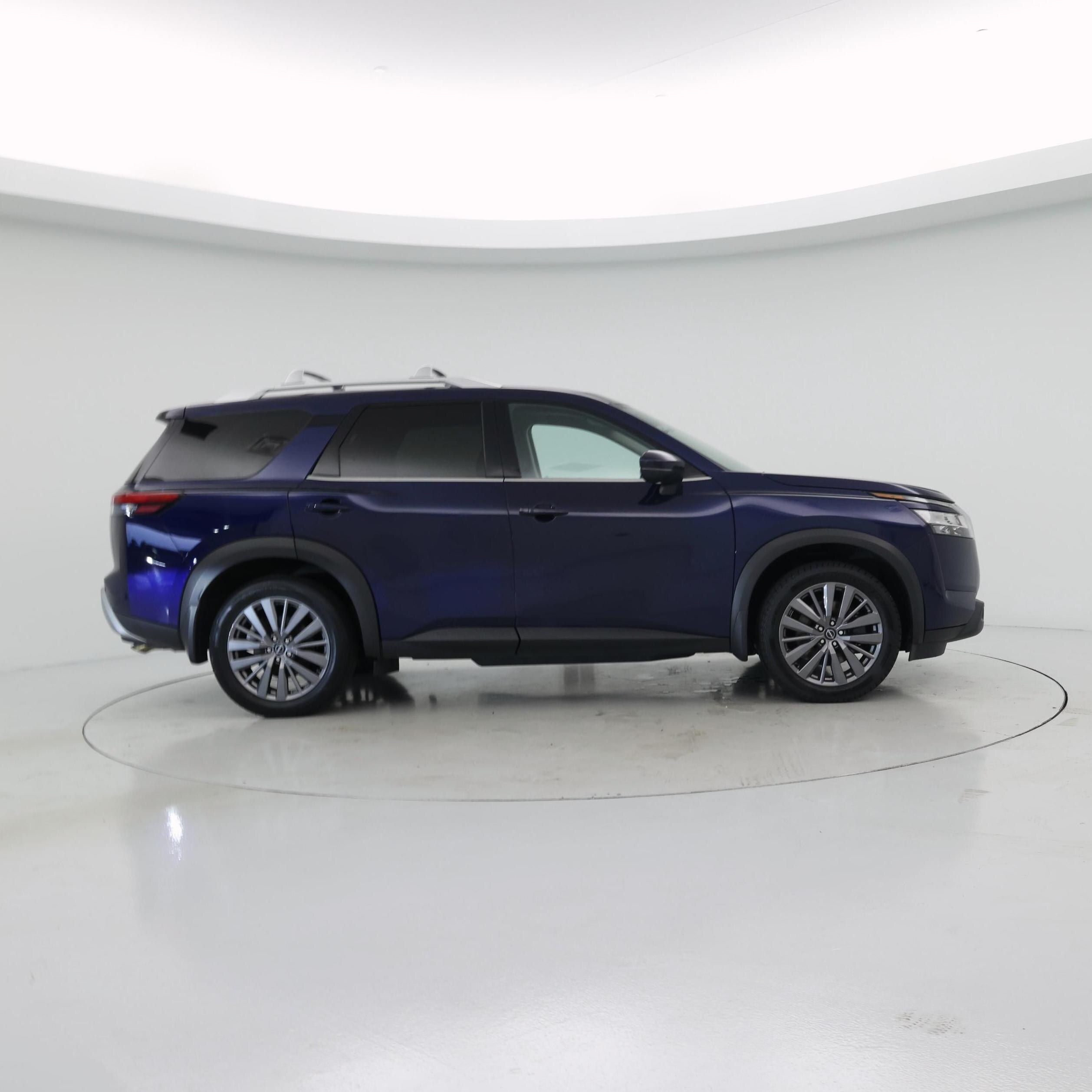 Thumbnail: 2023 Nissan Pathfinder - 7