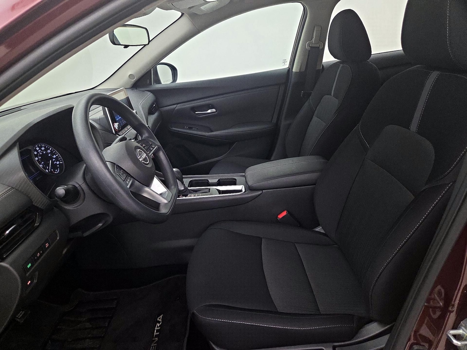 2024 Nissan Sentra SV - Photo 12