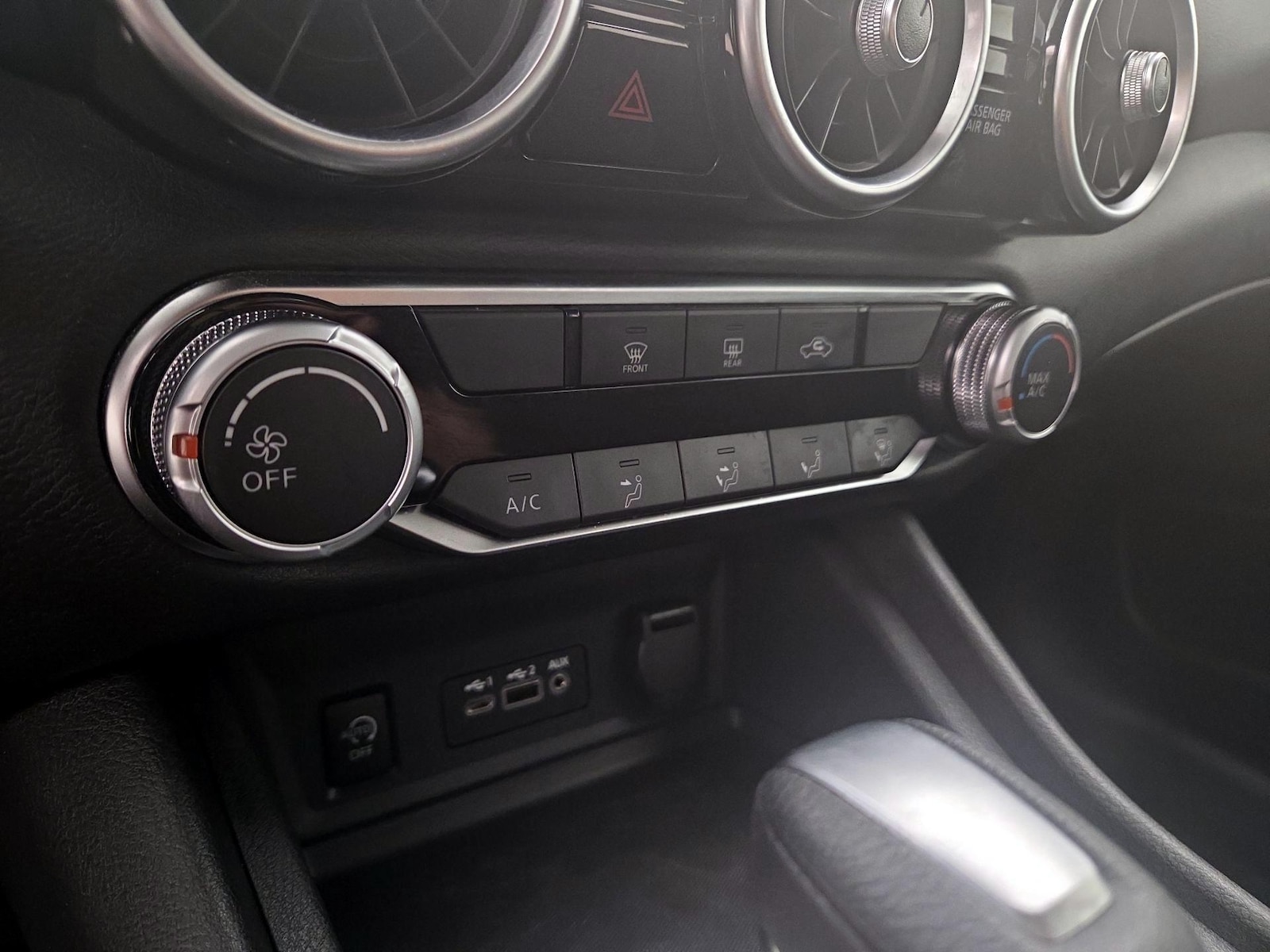 2024 Nissan Sentra SV - Photo 17