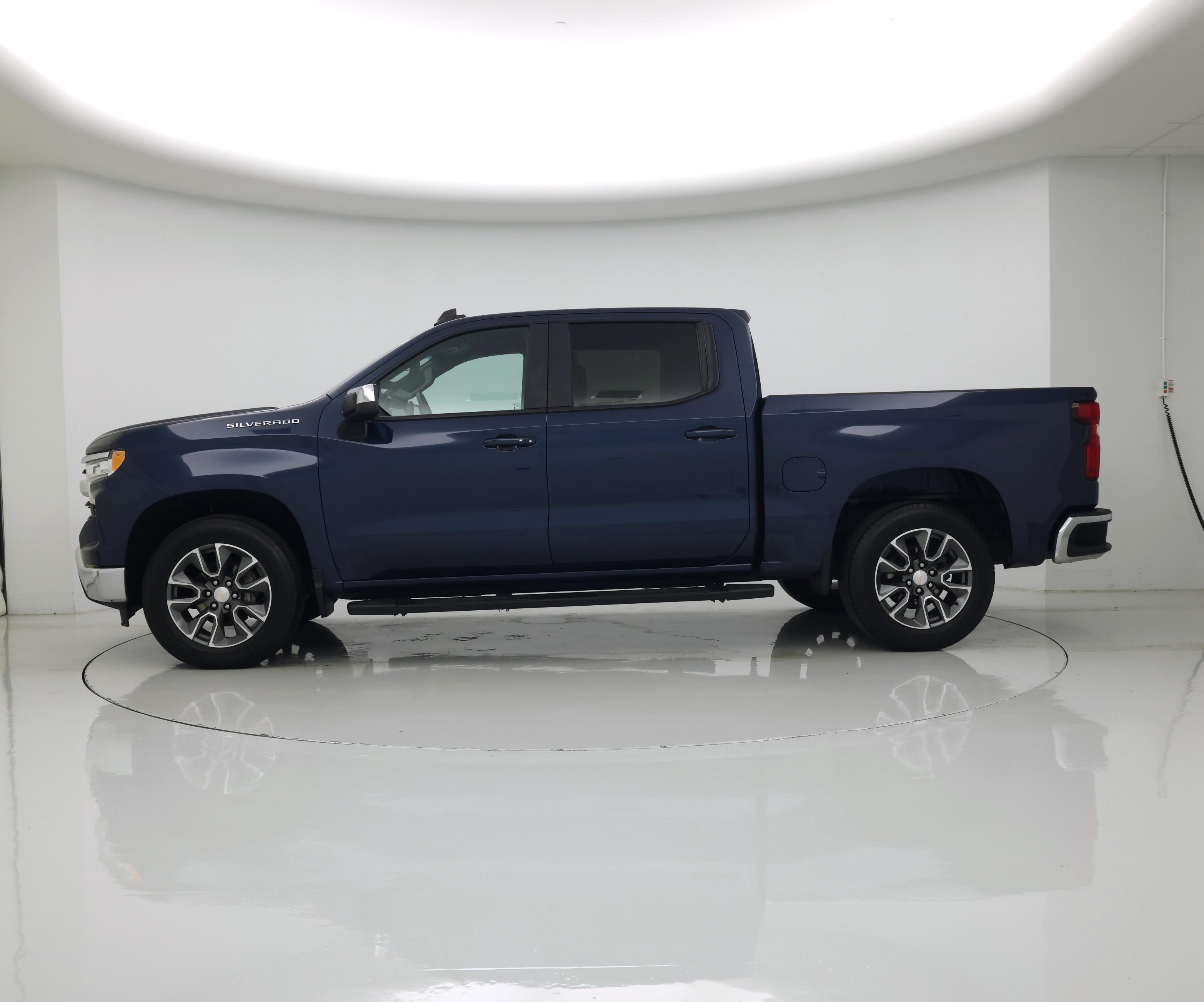 Thumbnail: 2023 Chevrolet Silverado 1500 - 3
