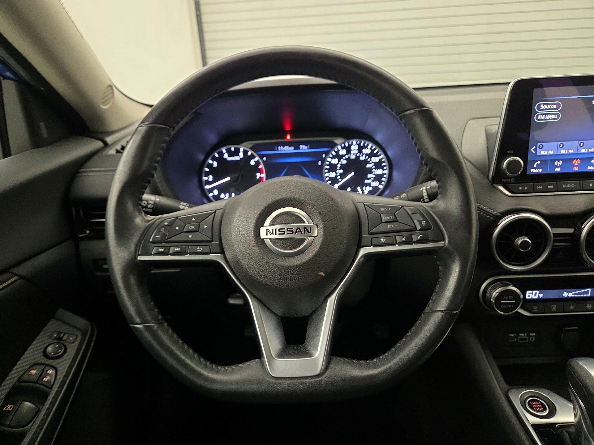 Thumbnail: 2020 Nissan Sentra - 10