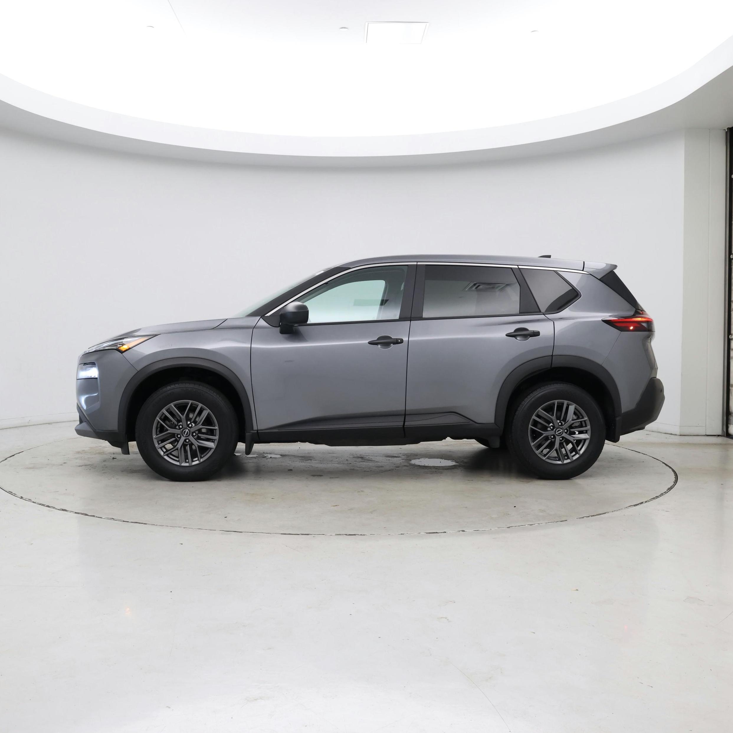 Thumbnail: 2023 Nissan Rogue - 3