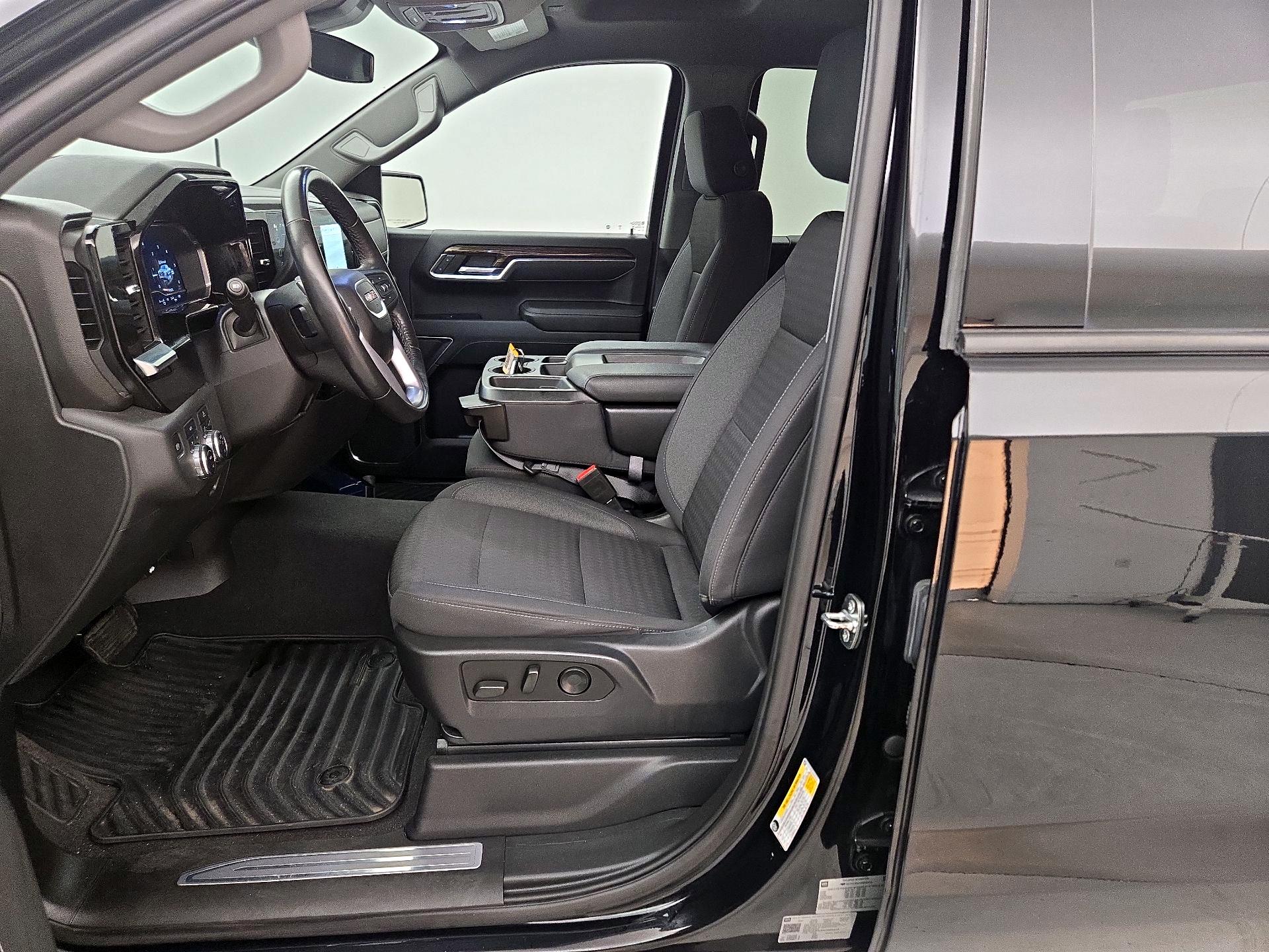 Thumbnail: 2022 GMC Sierra 1500 - 11