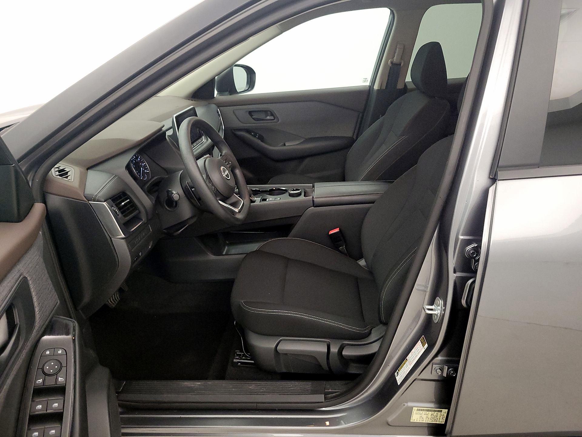Thumbnail: 2023 Nissan Rogue - 11