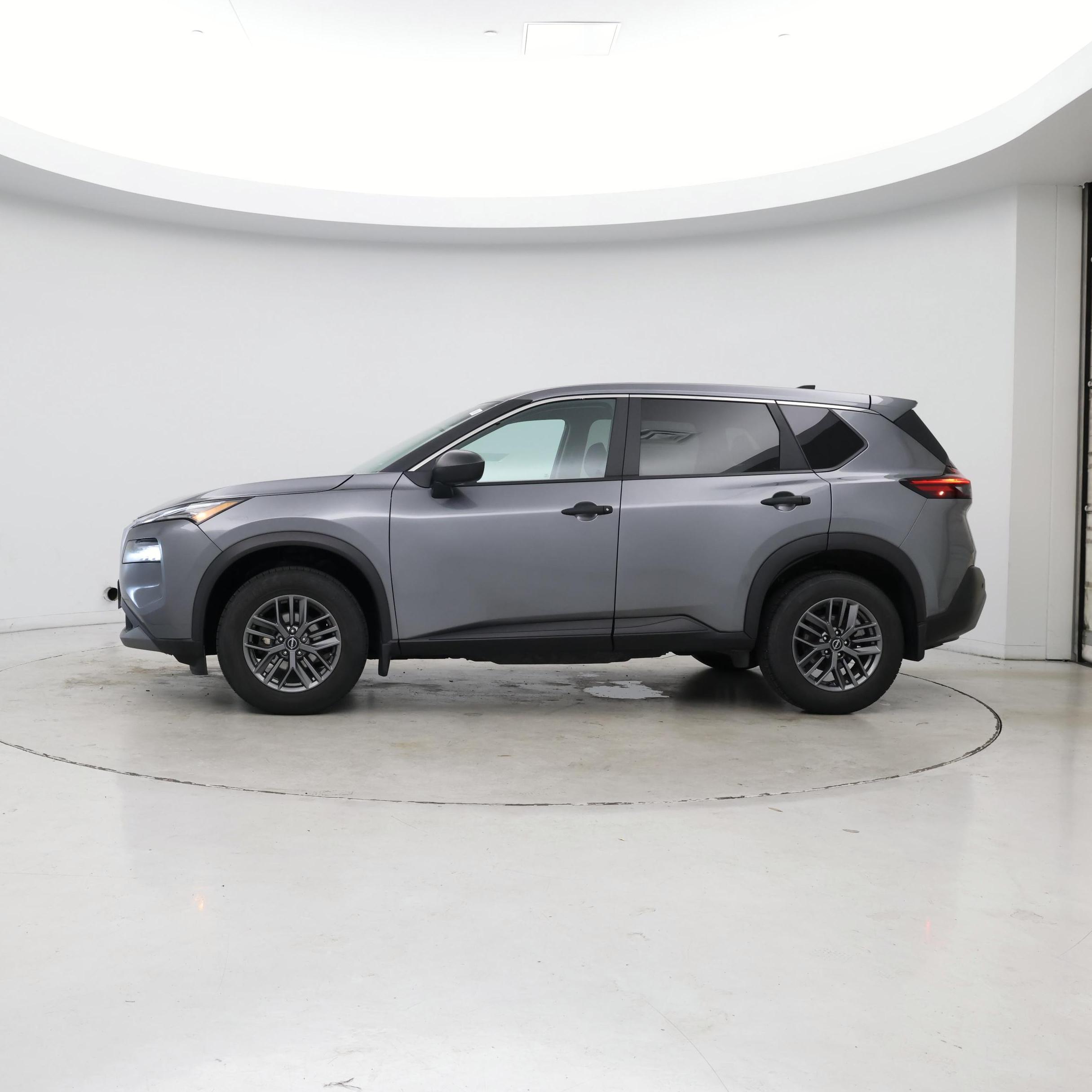 Thumbnail: 2023 Nissan Rogue - 3